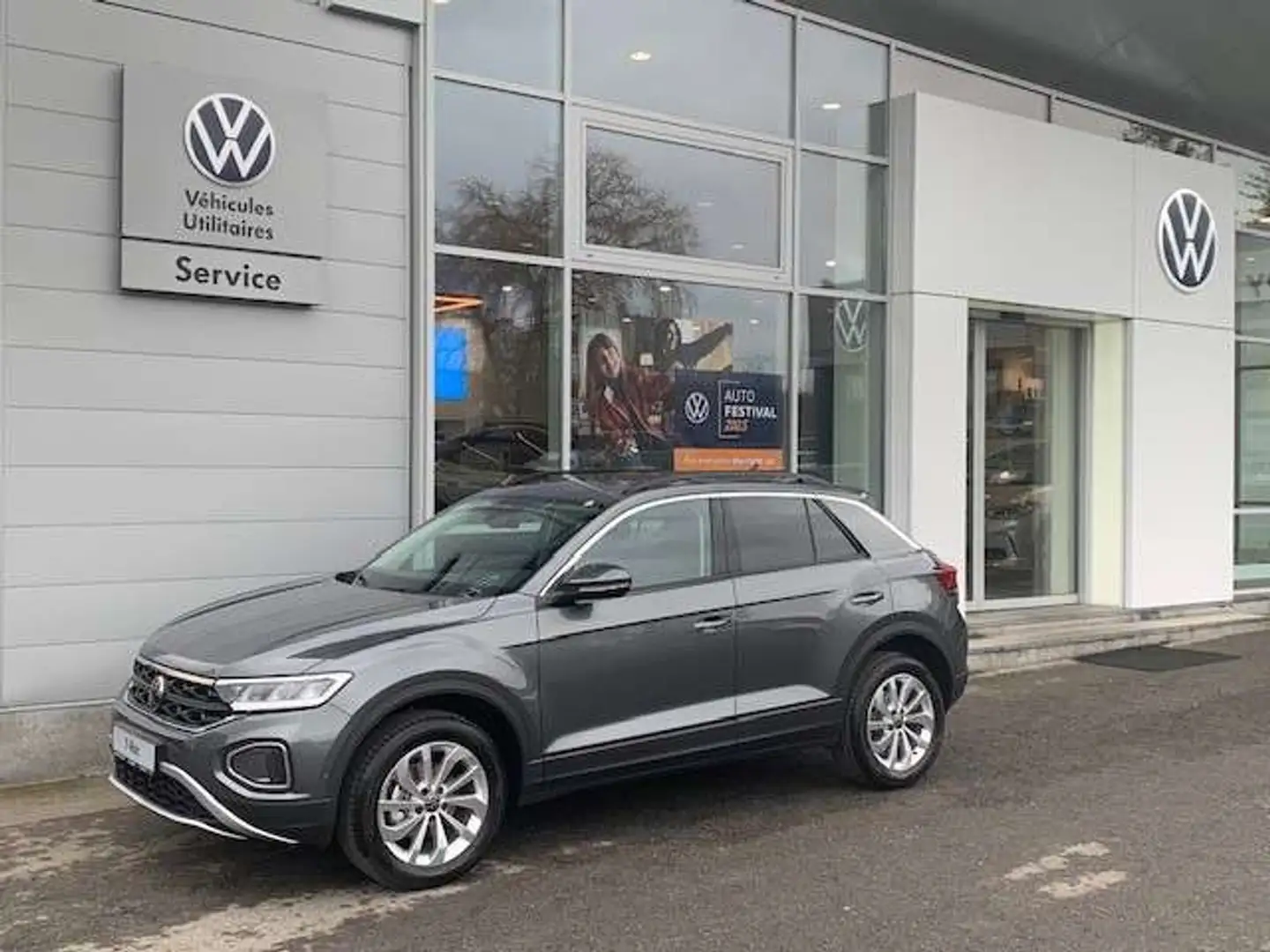 Volkswagen T-Roc LIFE 2.0TDI 150CV DSG7 Grijs - 1