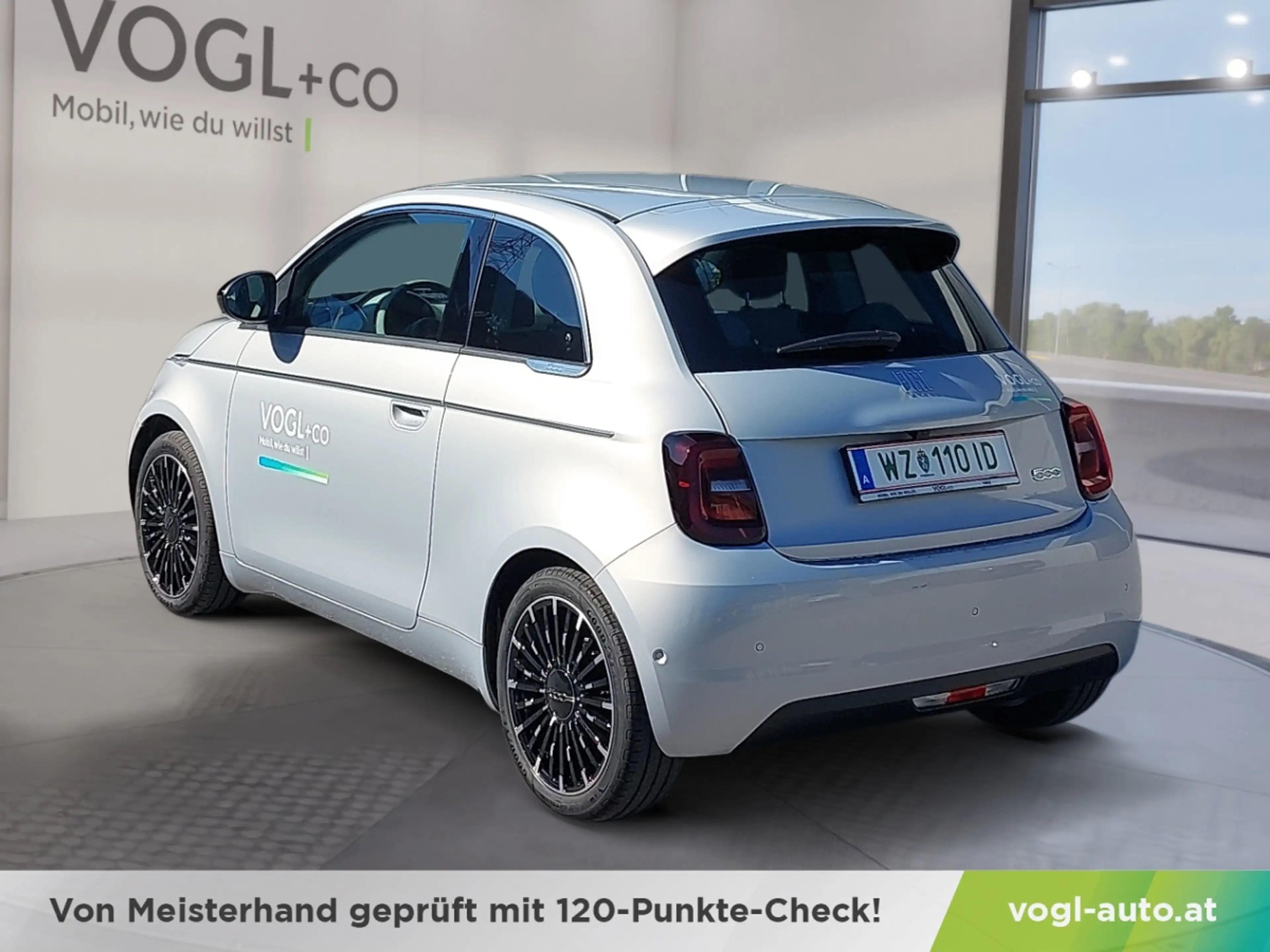 Fiat 500e Hatchback La Prima 42kWh — photo 3