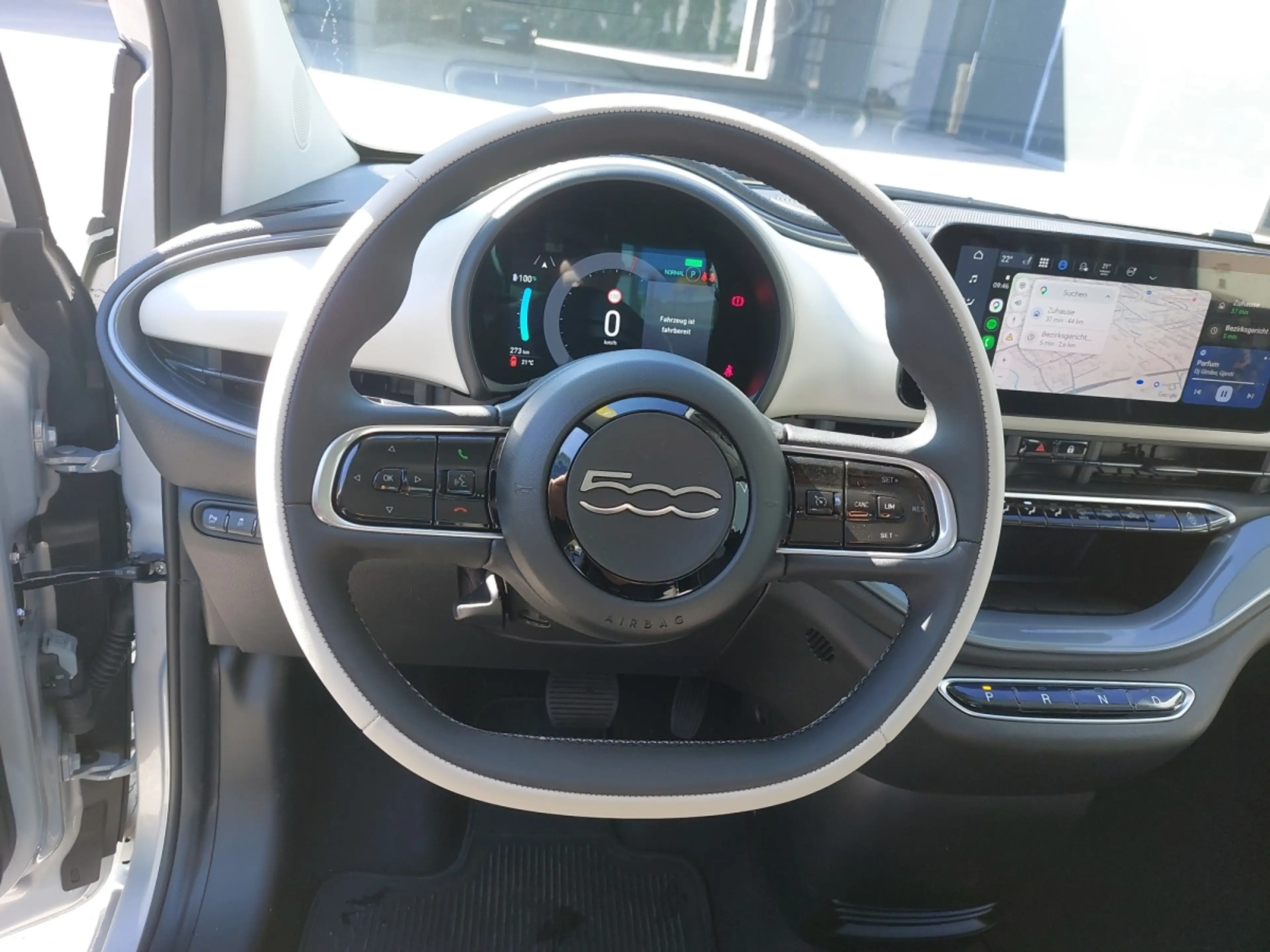 Fiat 500e Hatchback La Prima 42kWh — photo 13