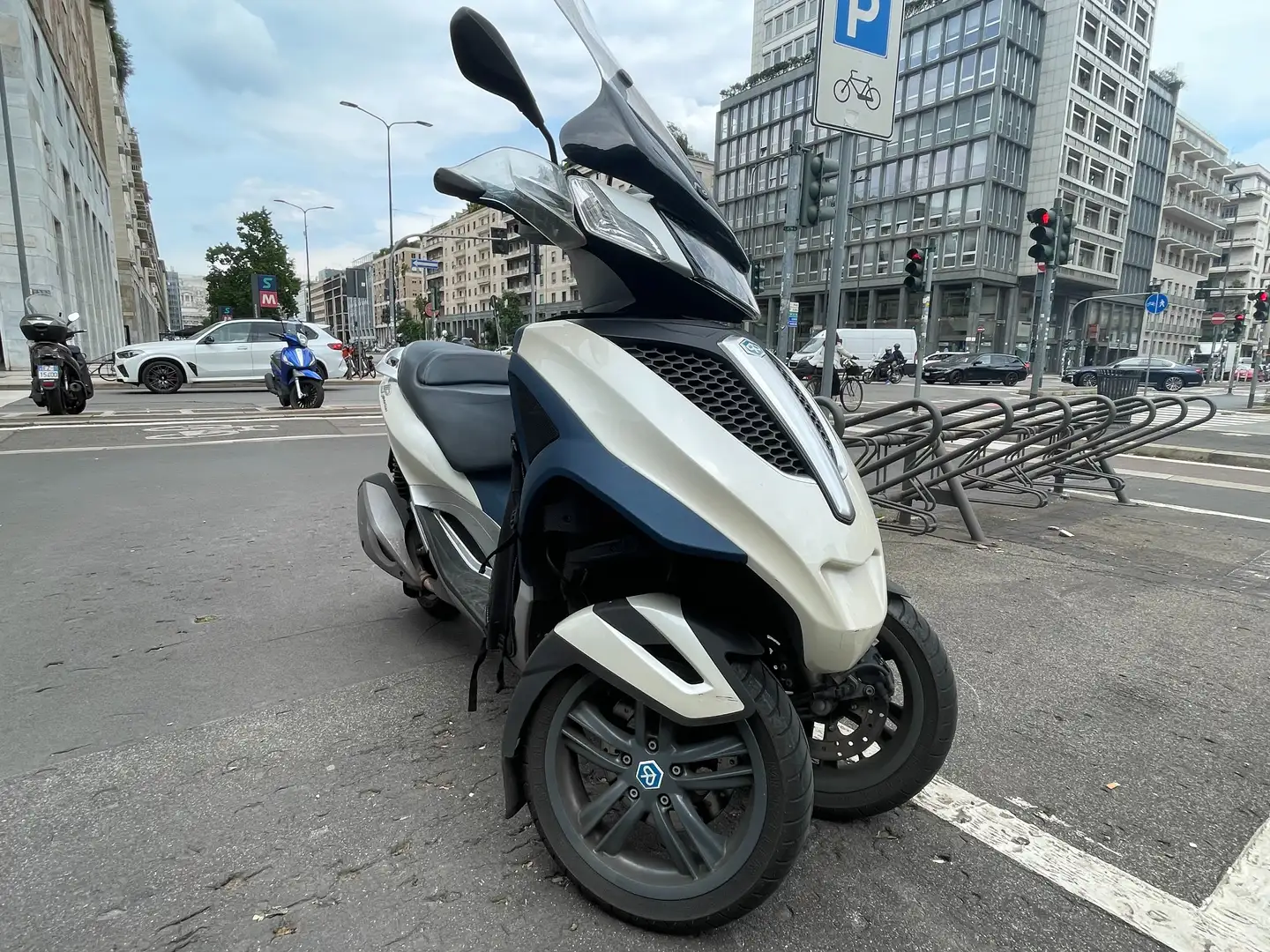 Piaggio MP3 YOURBAN 300 yourban lt Blanc - 1