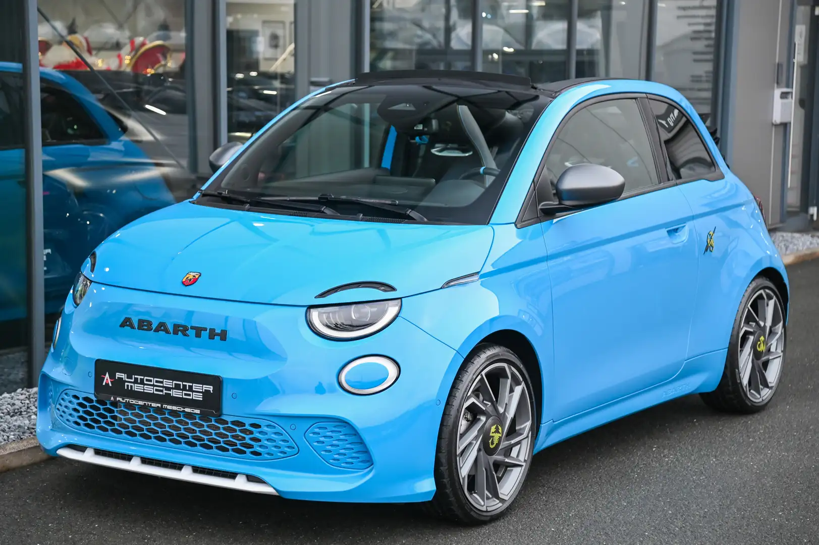 Abarth 500 e Cabrio Scorpionissima 42 kWh* Navi* Kamera Blau - 2