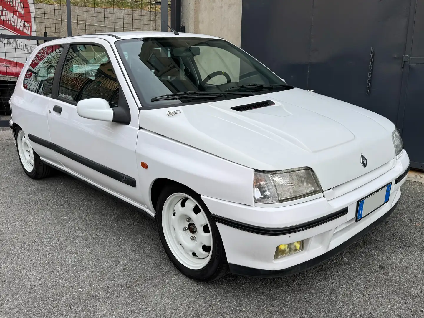 Renault Clio Clio 1.8 16v 1800 ASI Blanc - 1