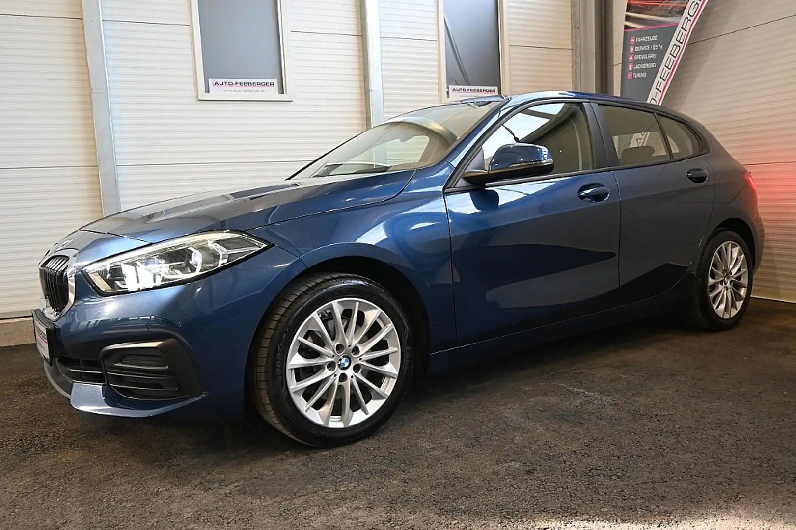 BMW 118 d Head Up, LED, Live Cockpit, 17" Alu, PDC Blau - 2