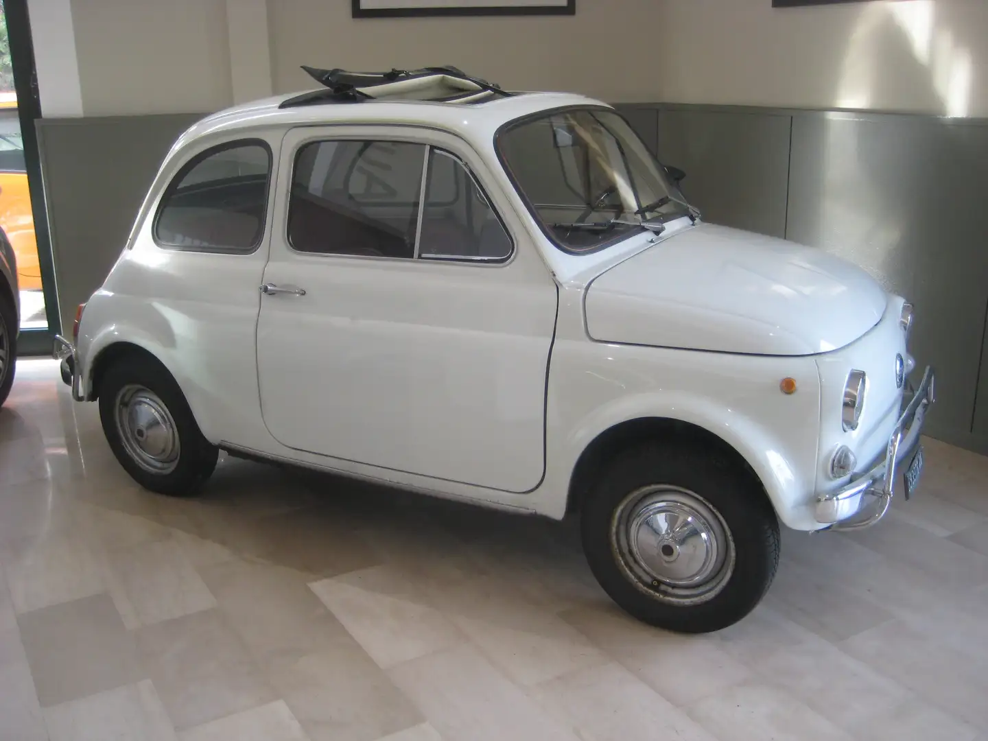 Fiat 500L Білий - 1