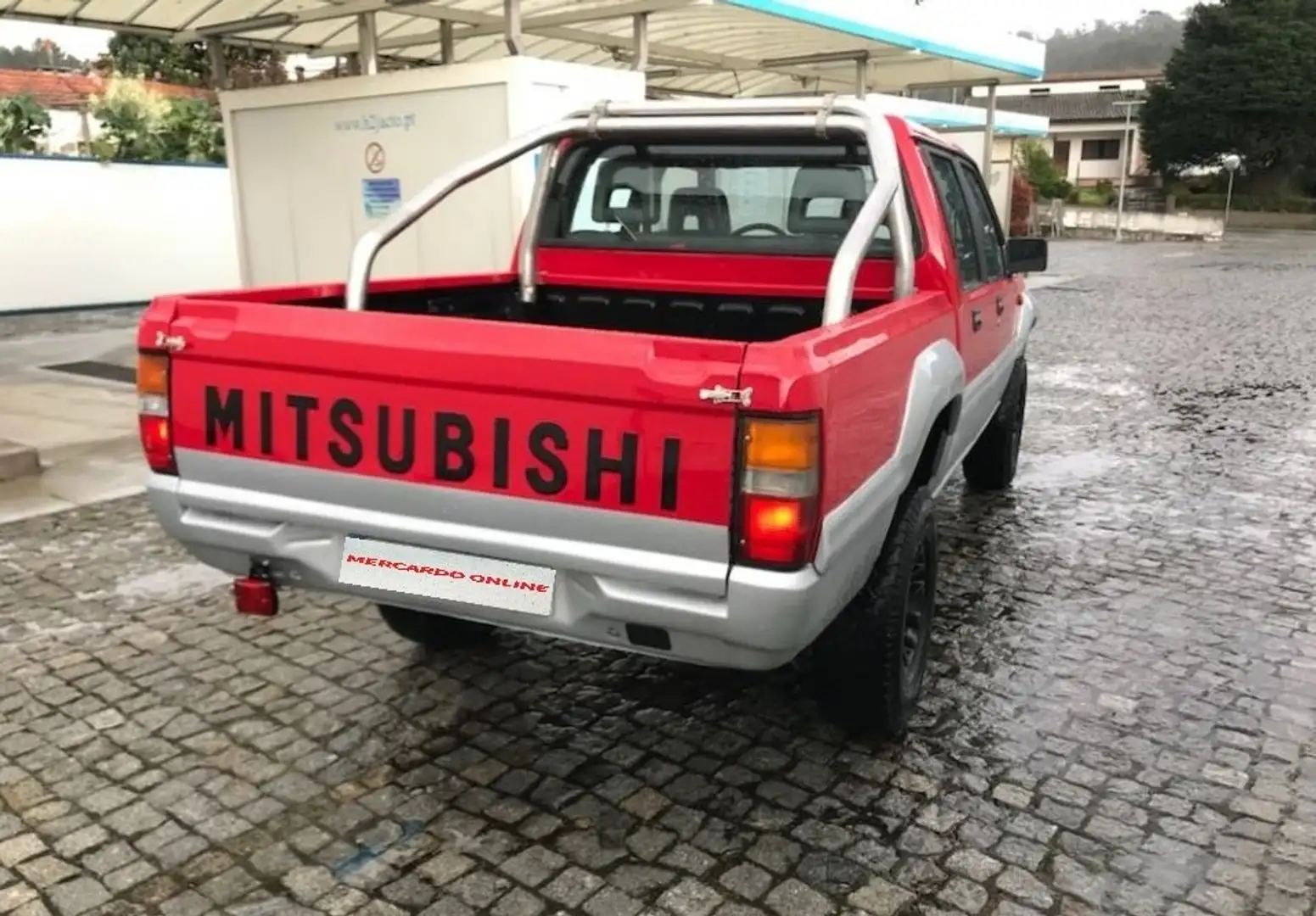 Mitsubishi L200 2.5 TD 4x4 Červená - 2