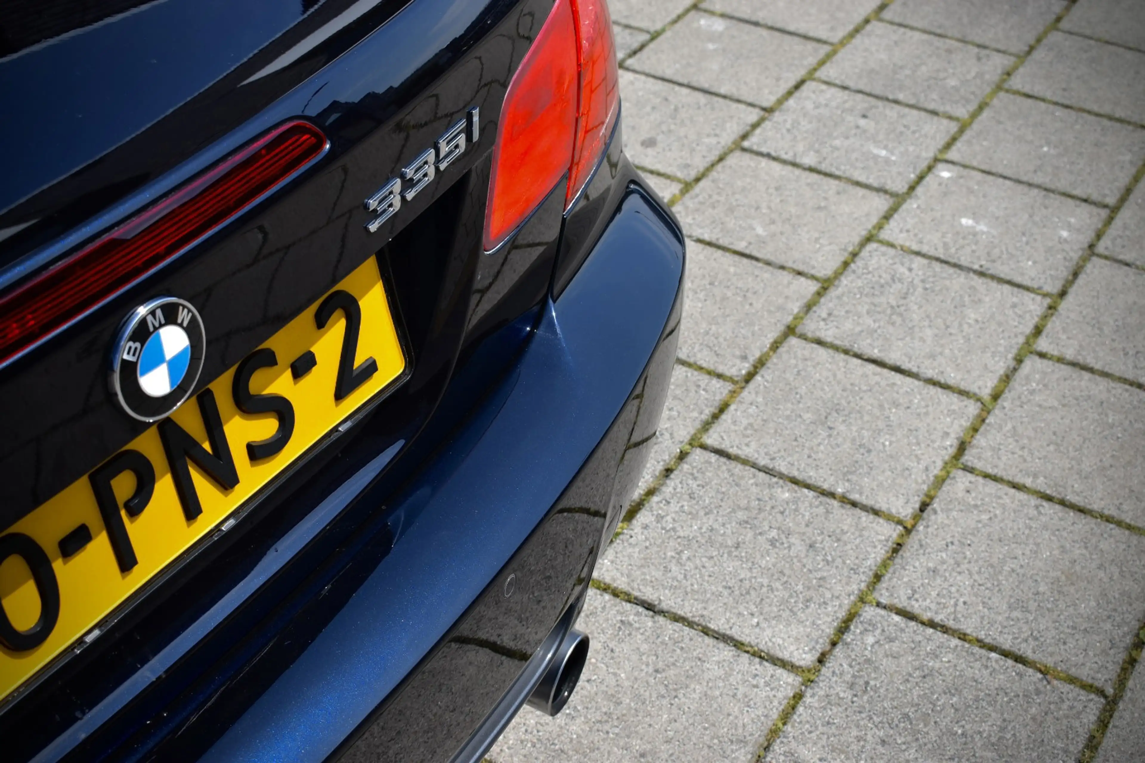 BMW 335 3-serie Cabrio 335i (E93) High Executive | M-Sport — photo 14