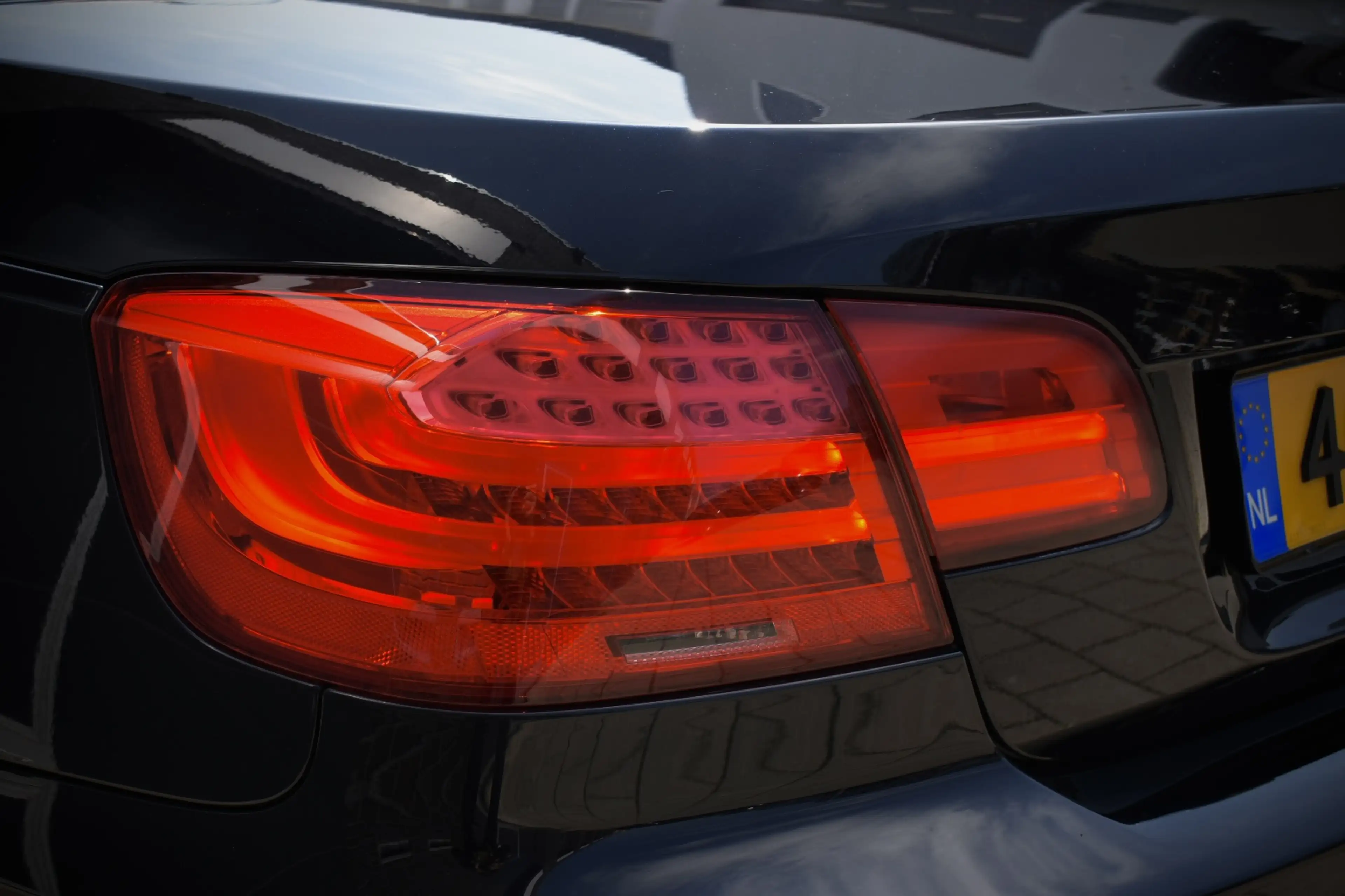 BMW 335 3-serie Cabrio 335i (E93) High Executive | M-Sport — photo 12