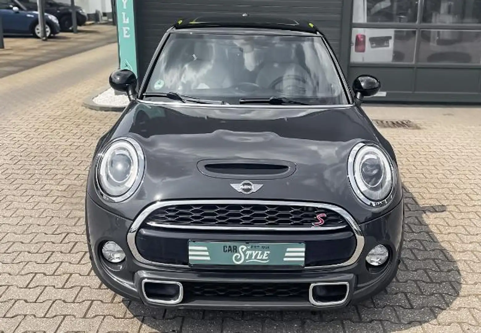 MINI Cooper SD NAVI PANO SHZ PDC LED HARMAN KARDON Grau - 2