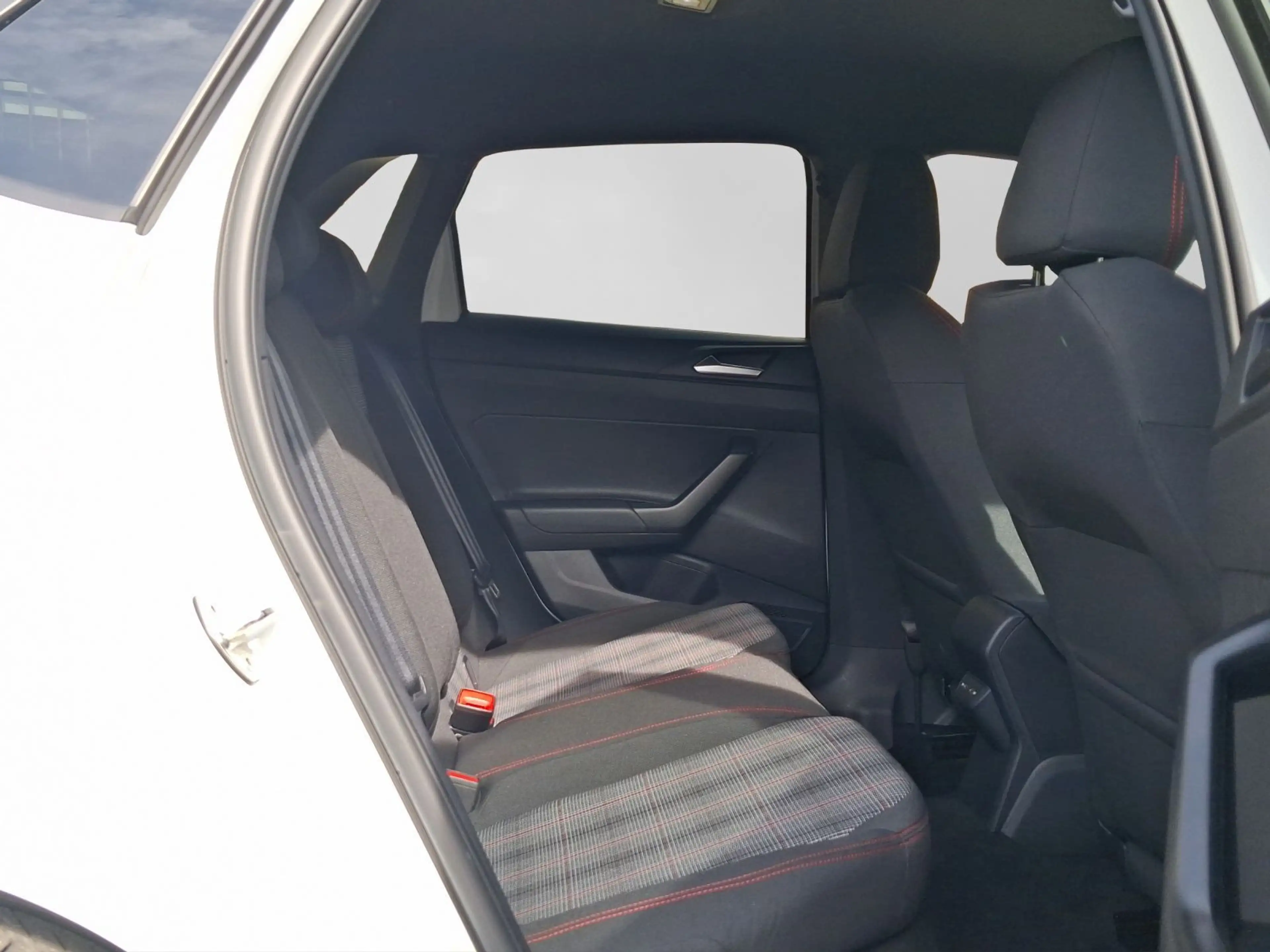 Volkswagen Polo GTI KAMERA LM23 VIRTUAL PDC — photo 6