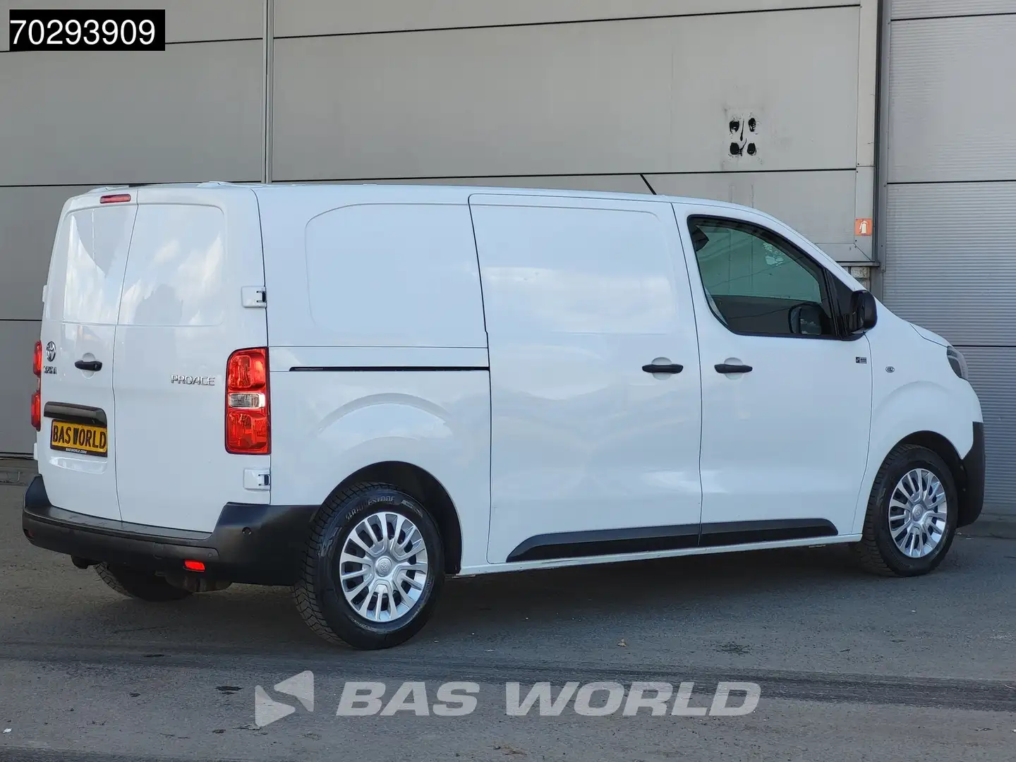 Toyota Proace 120PK Automaat L2H1 Airco Cruise Camera L2 6m3 Air Wit - 2