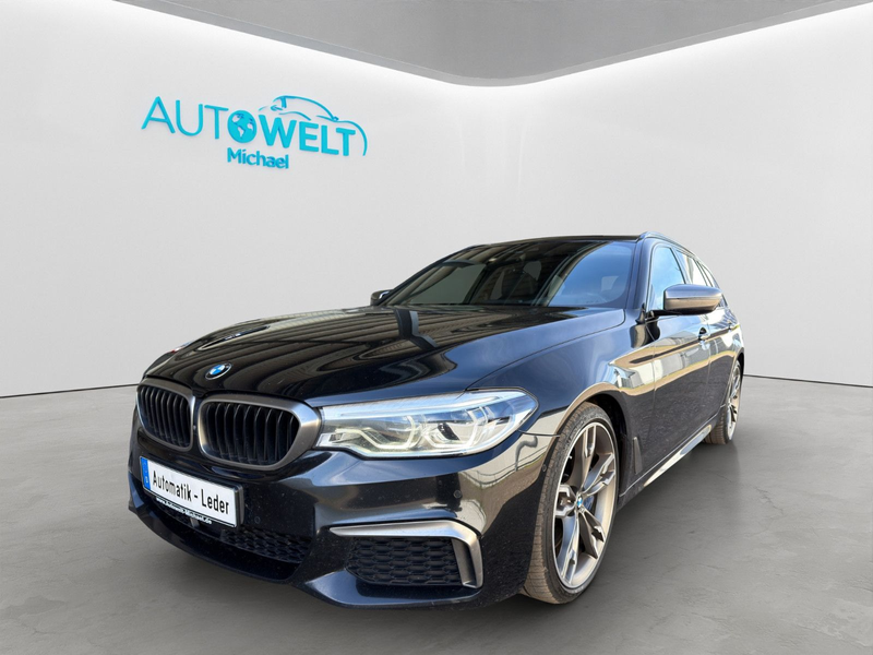 BMW 550 Touring 3.0d PANO APP LED H&K lück.Historie