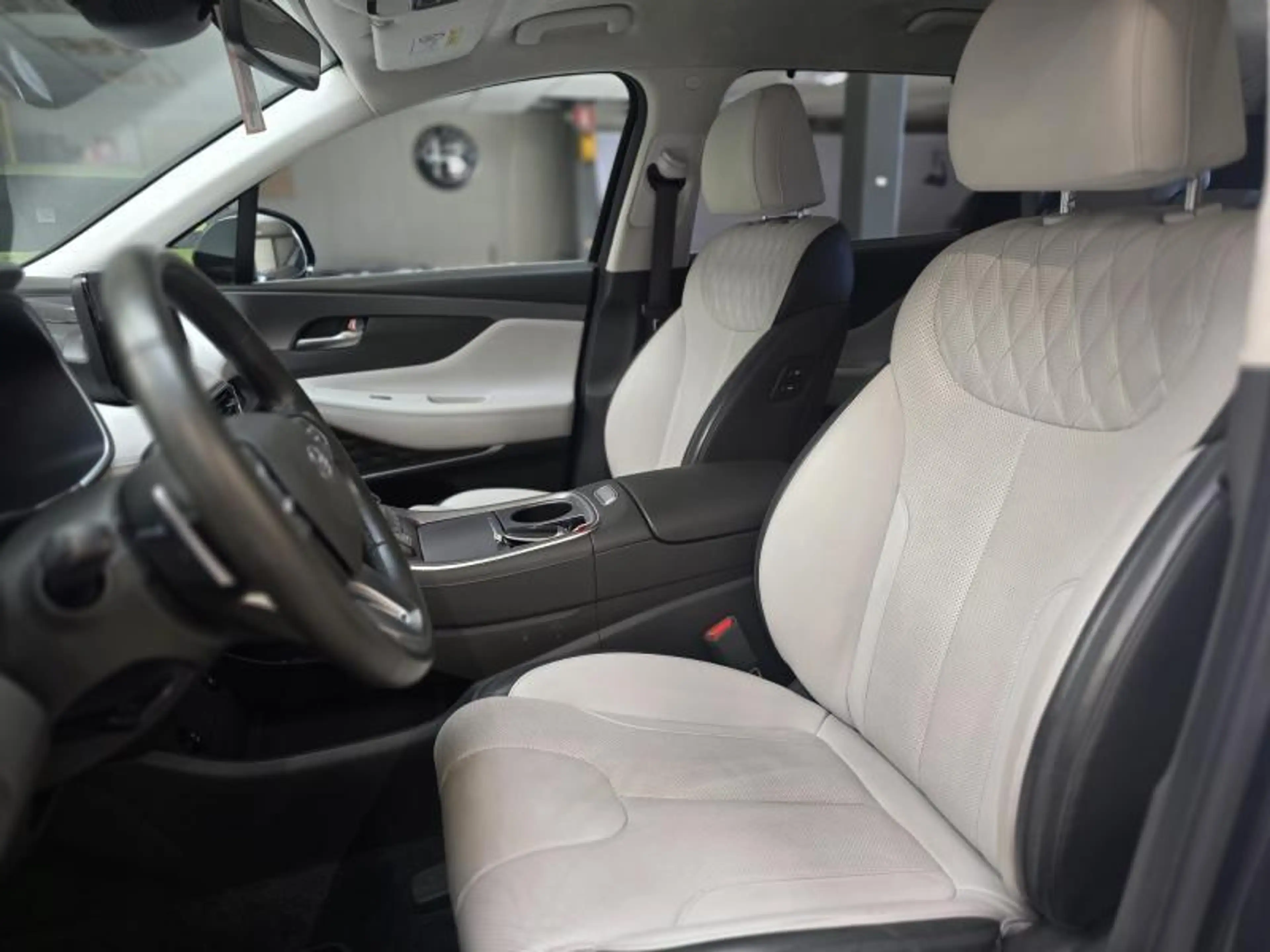 Hyundai SANTA FE Santa Fe 7 PLACES — photo 14