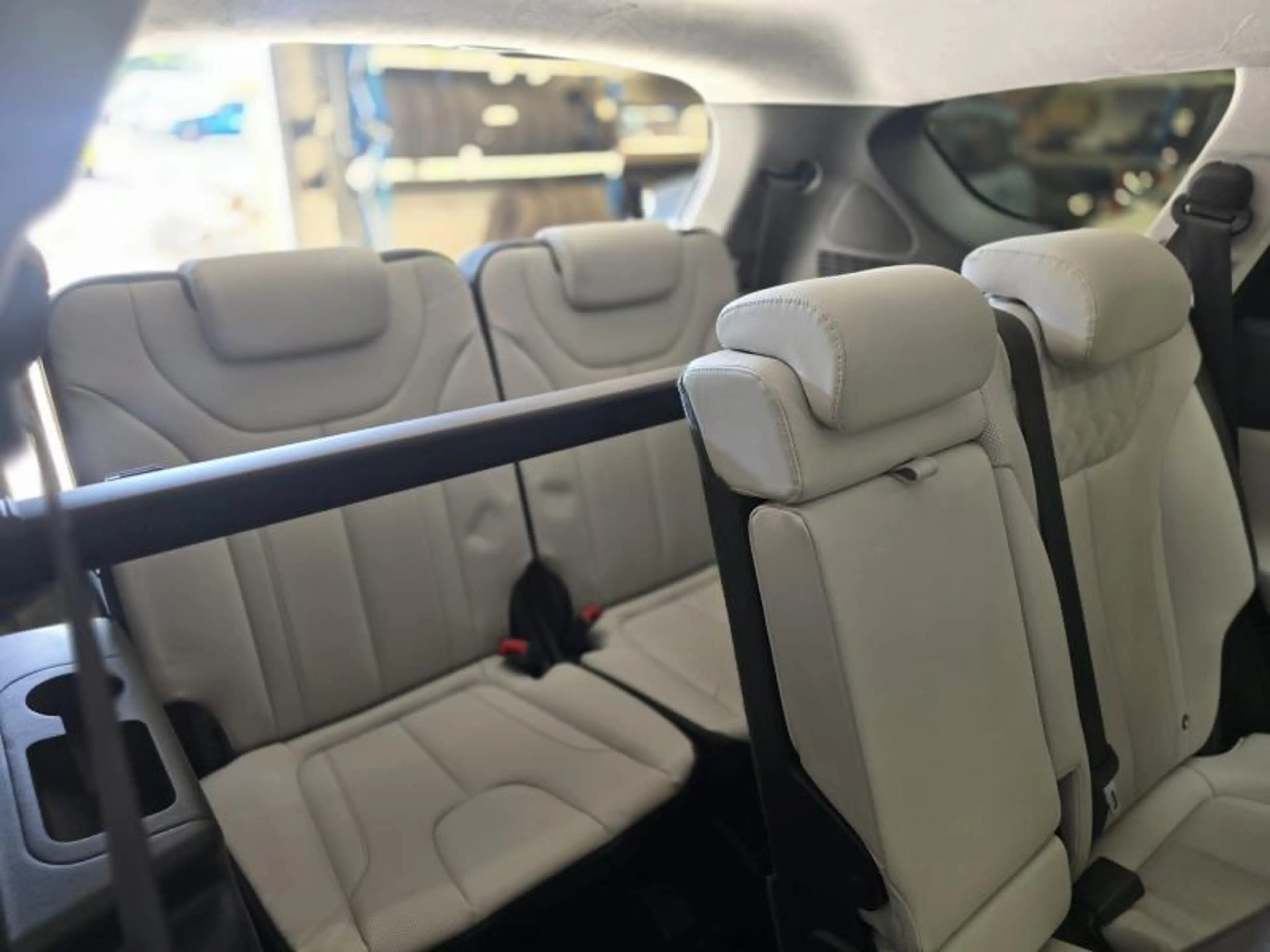 Hyundai SANTA FE Santa Fe 7 PLACES — photo 12