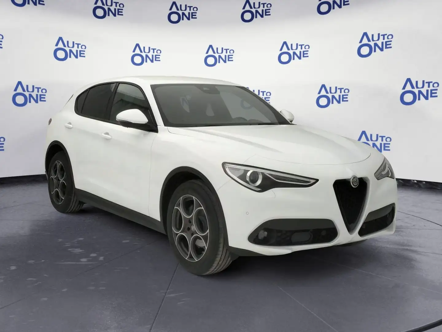 Alfa Romeo Stelvio 2.2 TD 190CV Q4 AUTO SPRINT - * Blanc - 1