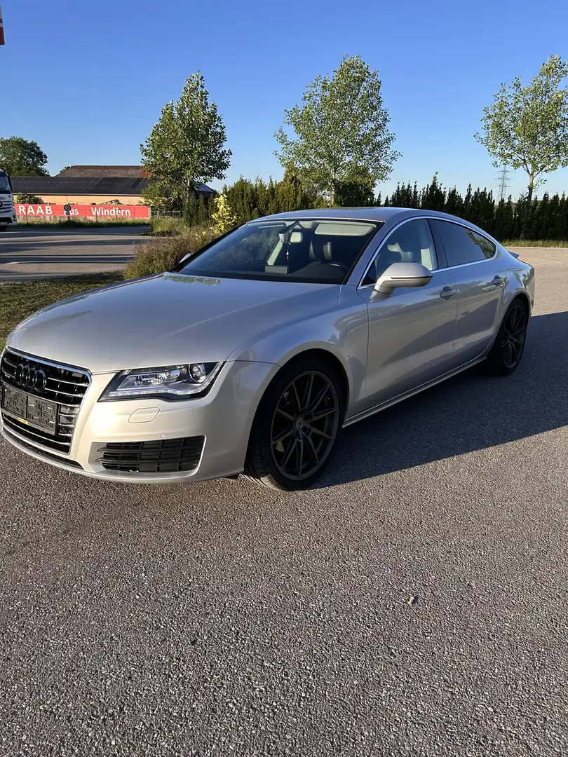 Audi A7 2.8 FSI quattro S tronic Silber - 2