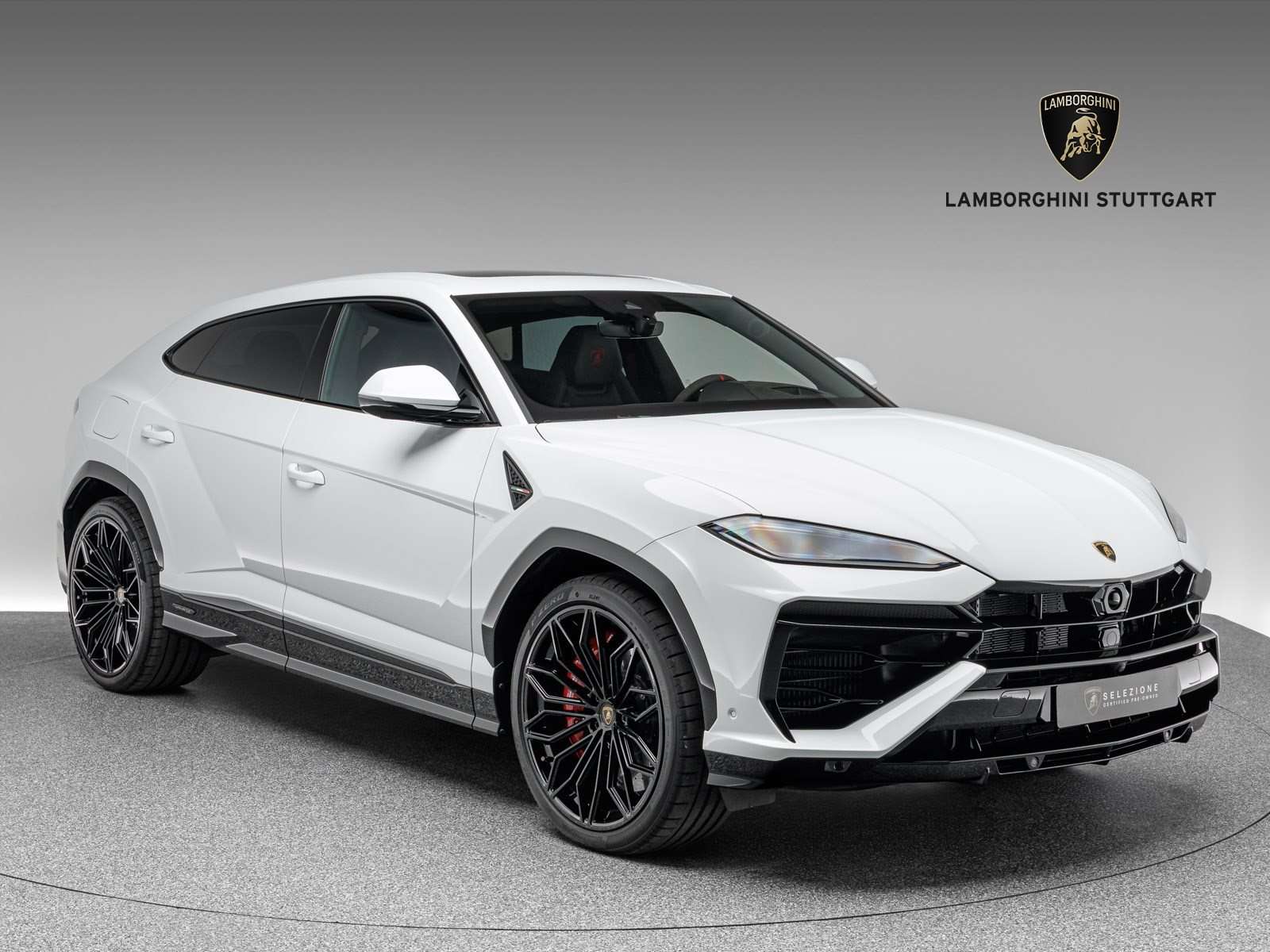 Second hand Lamborghini Urus 4.0