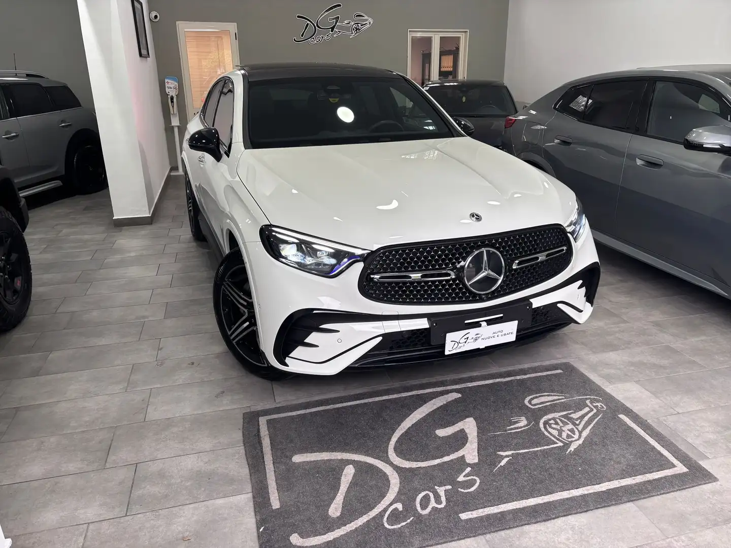 Mercedes-Benz GLC 220 D COUPE PREMIUM AMG LINE Blanc - 2