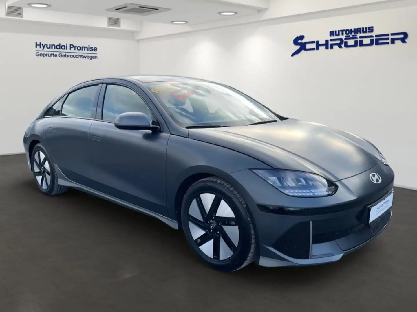 Hyundai IONIQ 6 Dynamiq 77,4kWh Zertifikat Navi LED Kamera Gris - 2