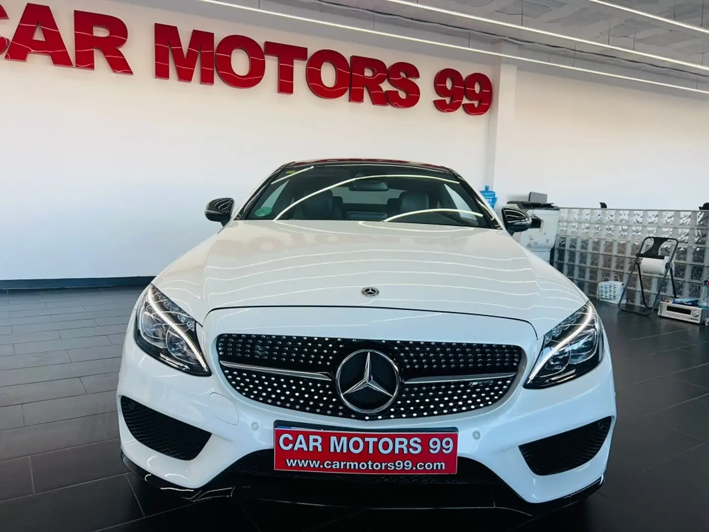 Mercedes-Benz C 43 AMG Coupé 4Matic Aut. Blanc - 2