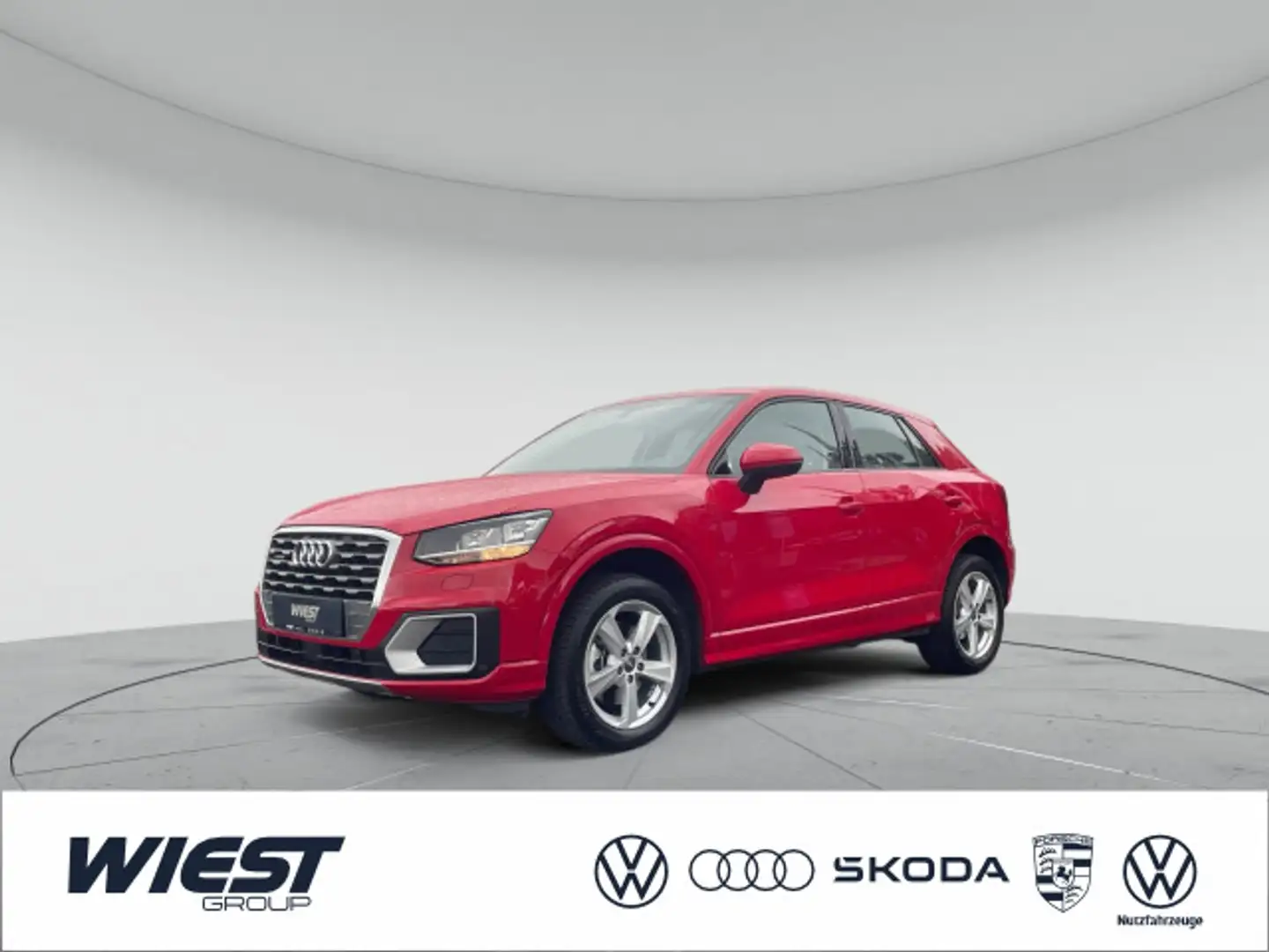 Audi Q2 40 TFSI qu. S tronic sport PDC Klima Bremsass Rot - 1