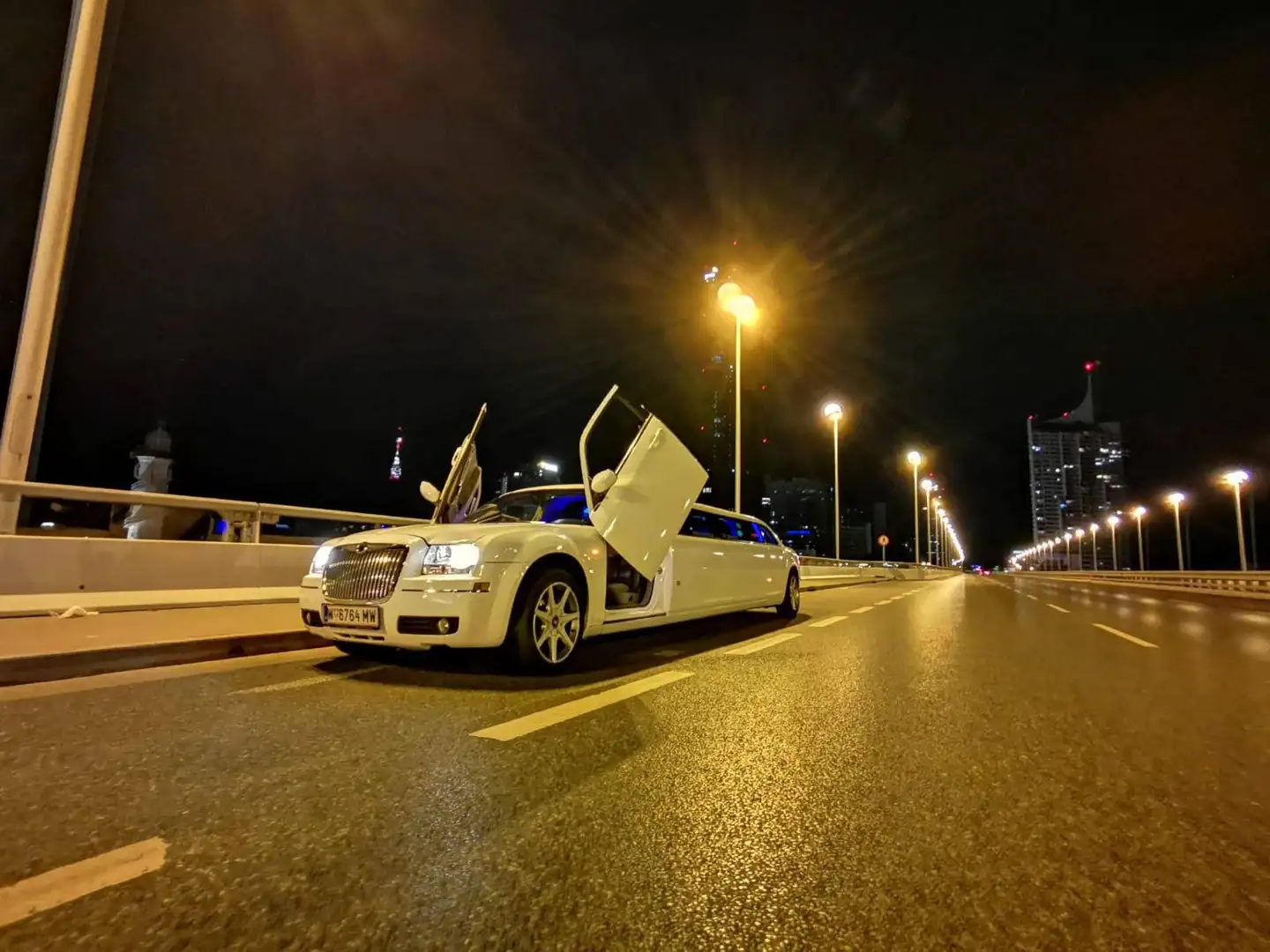 Chrysler 300C 300 C 3,5 V6 Aut. Weiß - 1