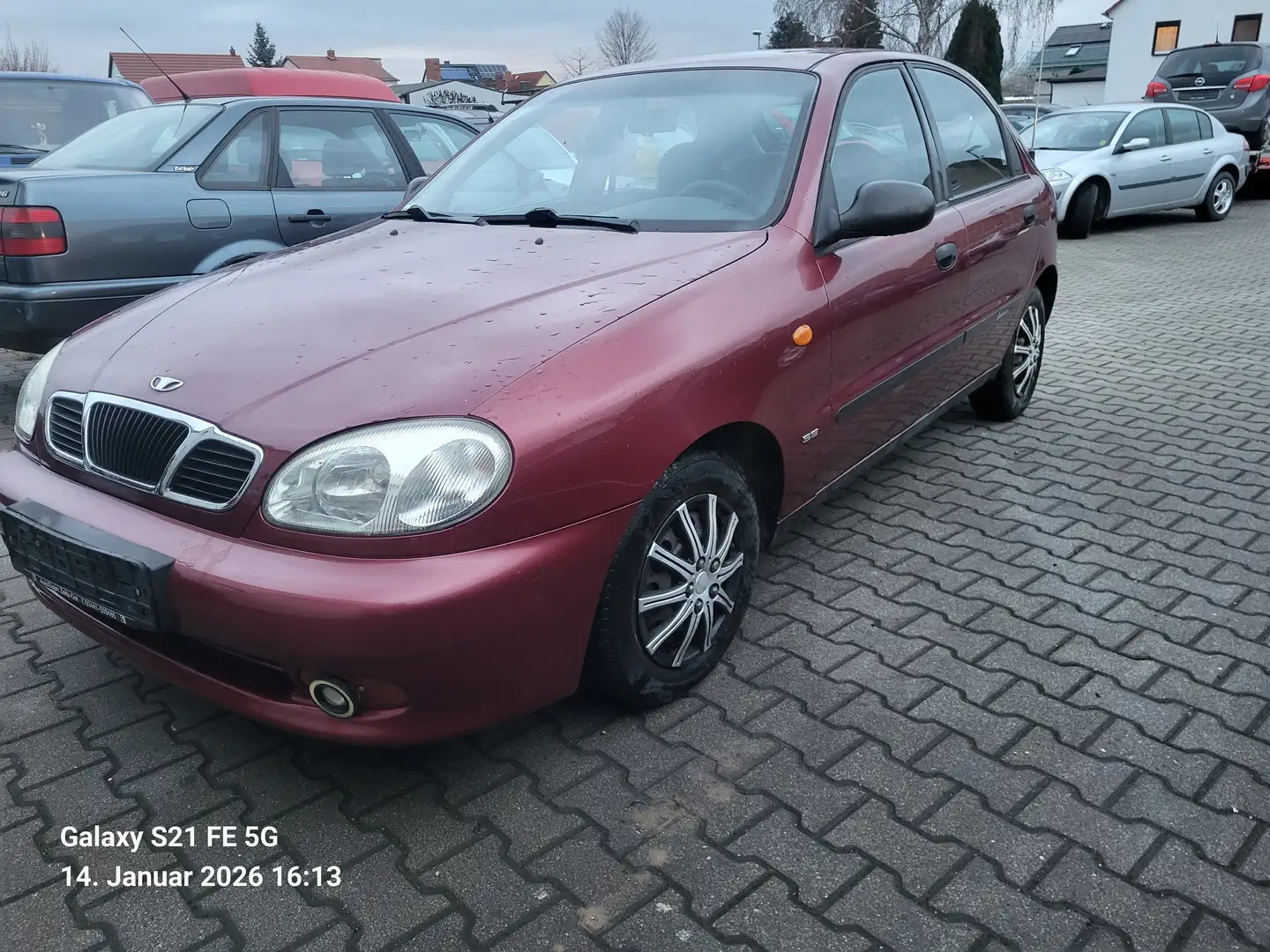 Daewoo Lanos Nur 94000 km. Winterauto. Rojo - 1
