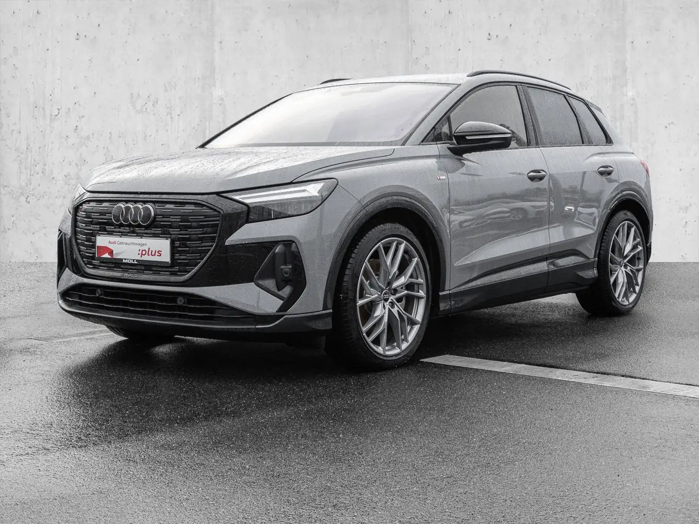 Audi Q4 e-tron Q4 S line 45 e-tron quattro (Rückfahrkamera) ACC Grau - 2