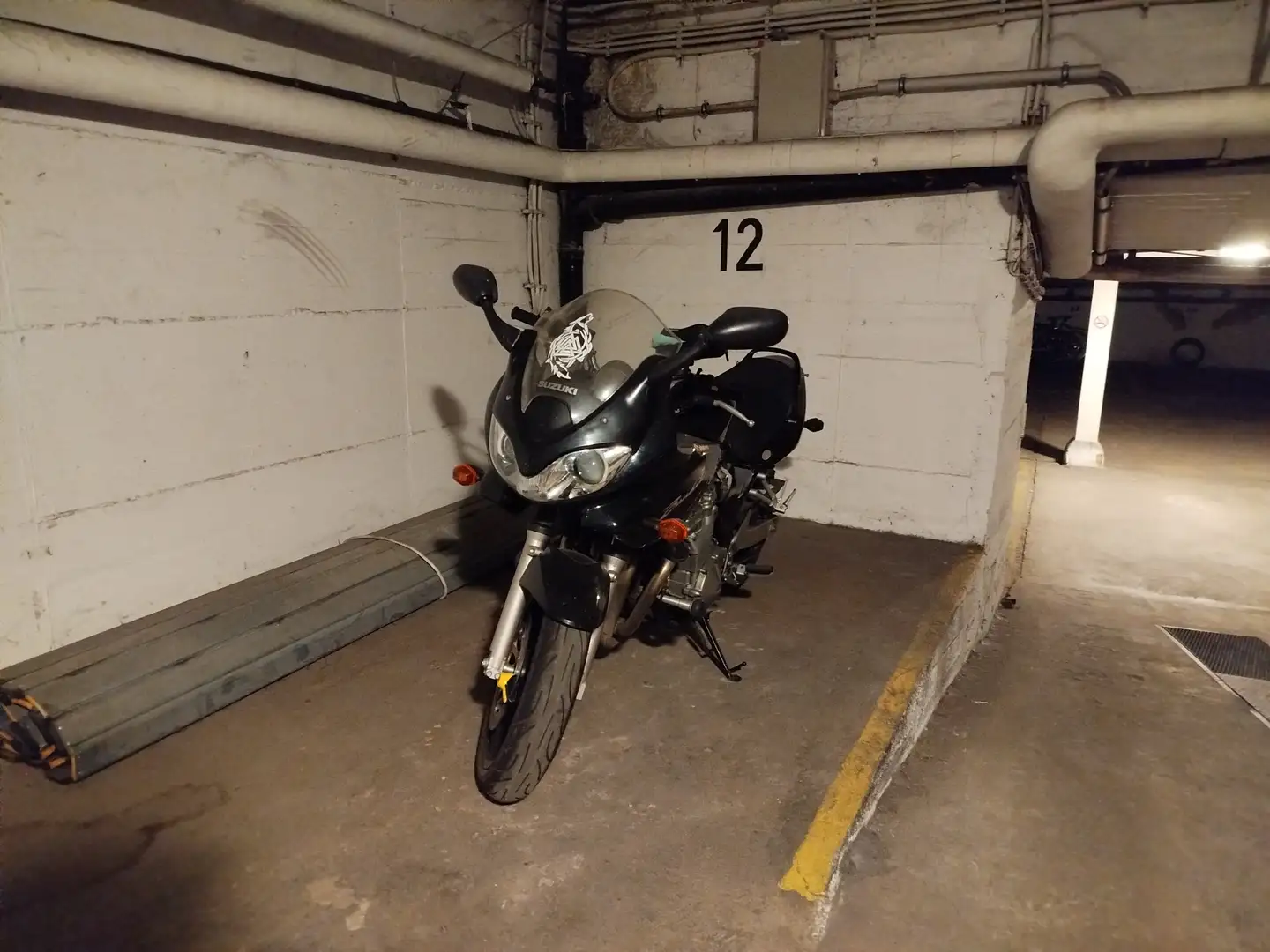 Suzuki Bandit 600 Negru - 1