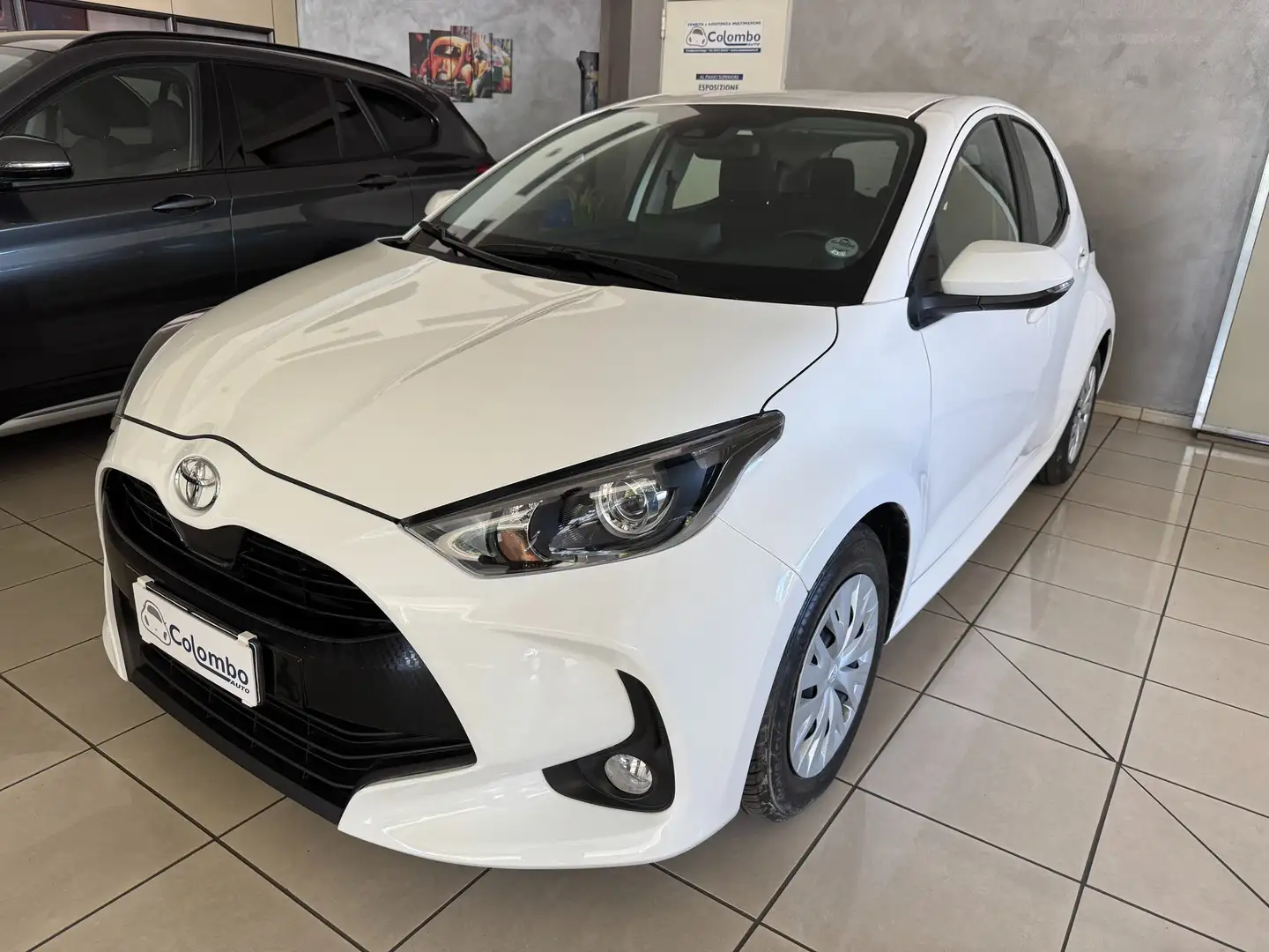Toyota Yaris IV 2020 1.0 Active App Conn Cam (Neopat) Bianco - 1