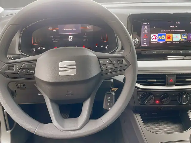 Seat Ibiza view 9