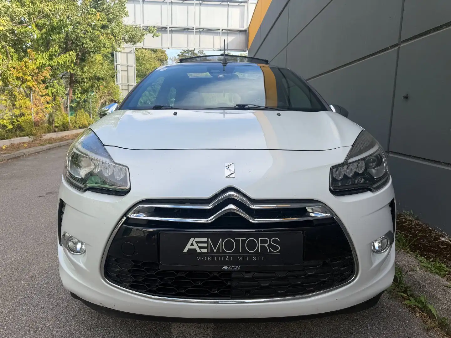 DS Automobiles DS 3 //VOLL//KREDIT//GARANTIE// Weiß - 2