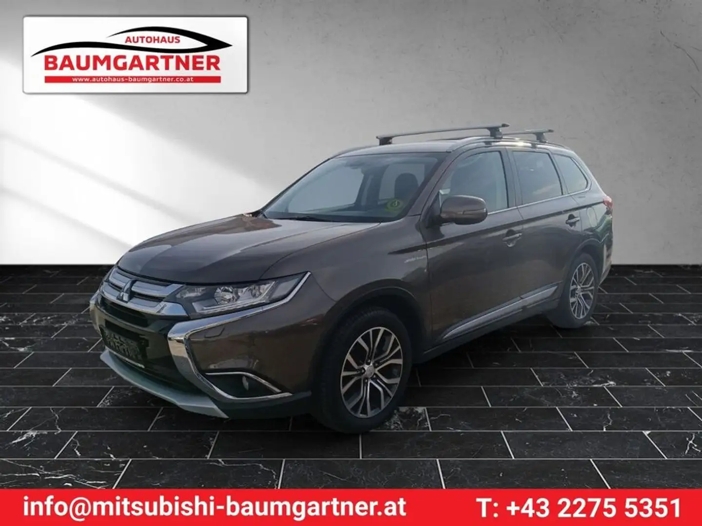 Mitsubishi Outlander Outlander 2,2 DI-D 4WD Intense+ AS&G Braun - 1