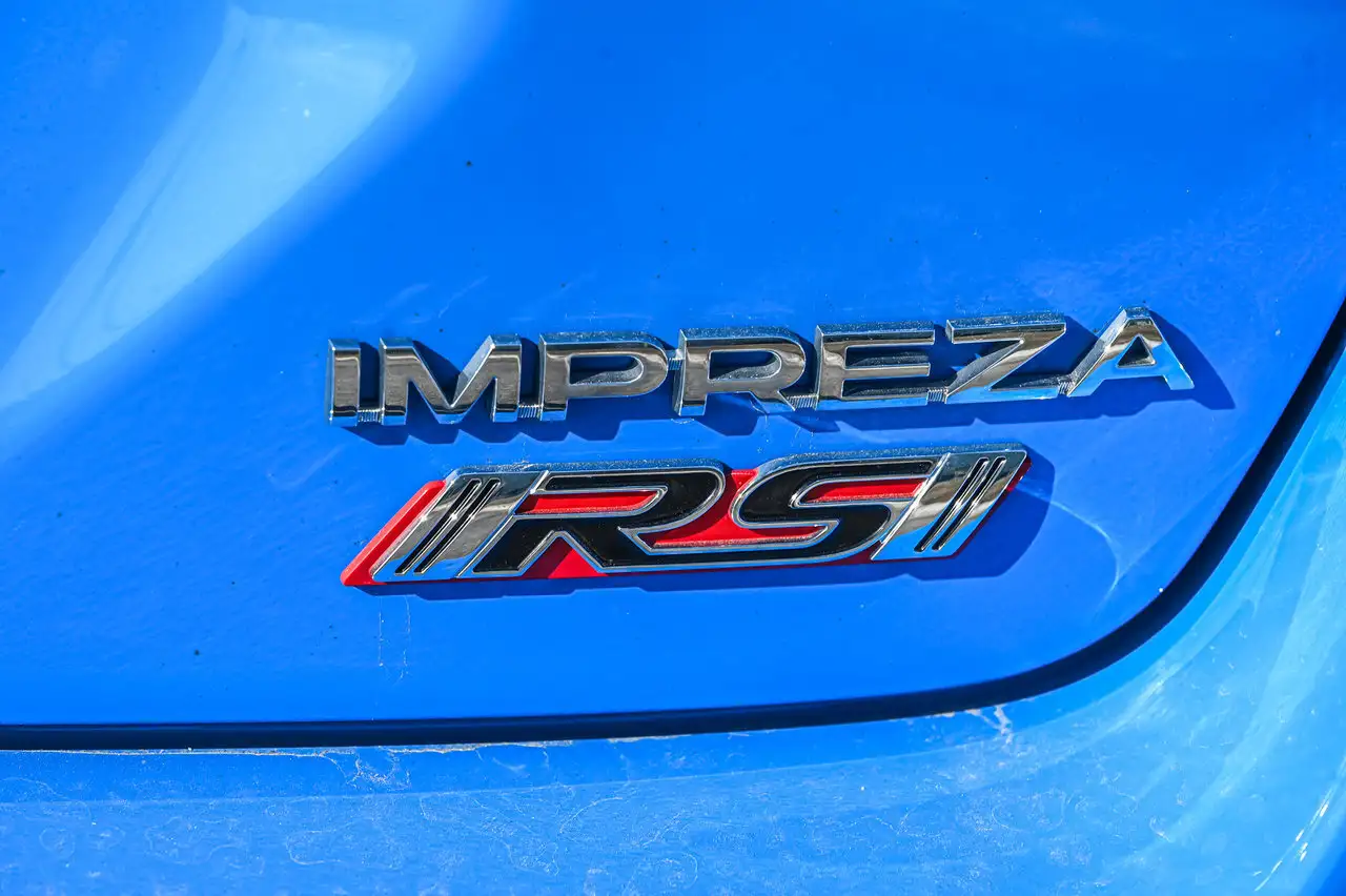 Subaru Impreza снимка Subaru Impreza