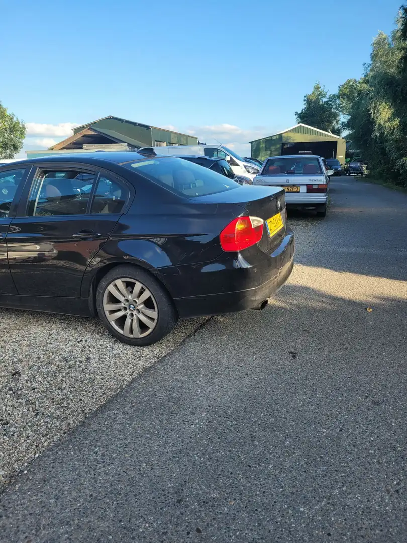 BMW 318 --- Diesel --- Bj 2008 --- Navi -- Full - 2