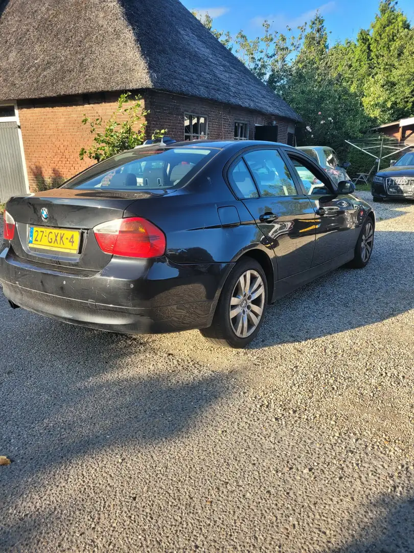 BMW 318 --- Diesel --- Bj 2008 --- Navi -- Full - 1