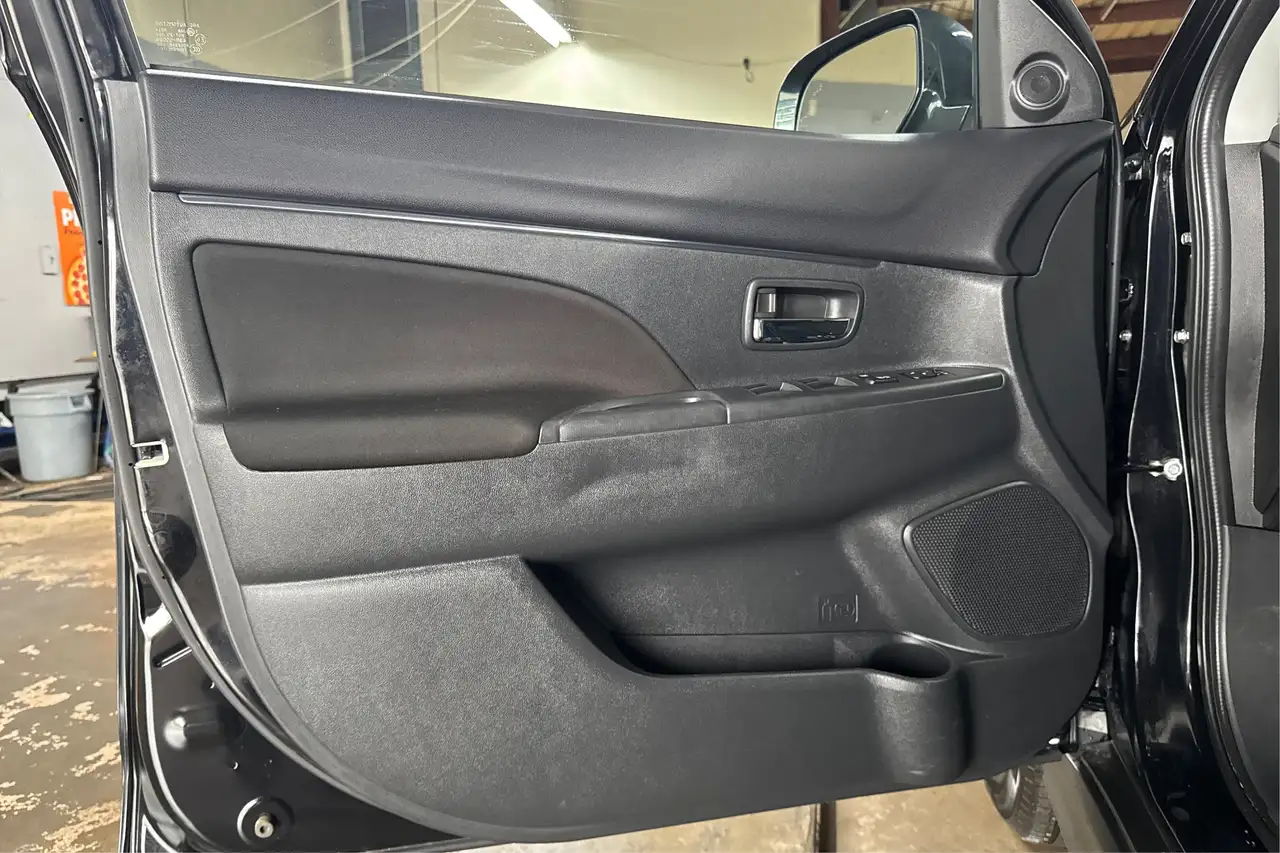 Mitsubishi RVR снимка Mitsubishi RVR