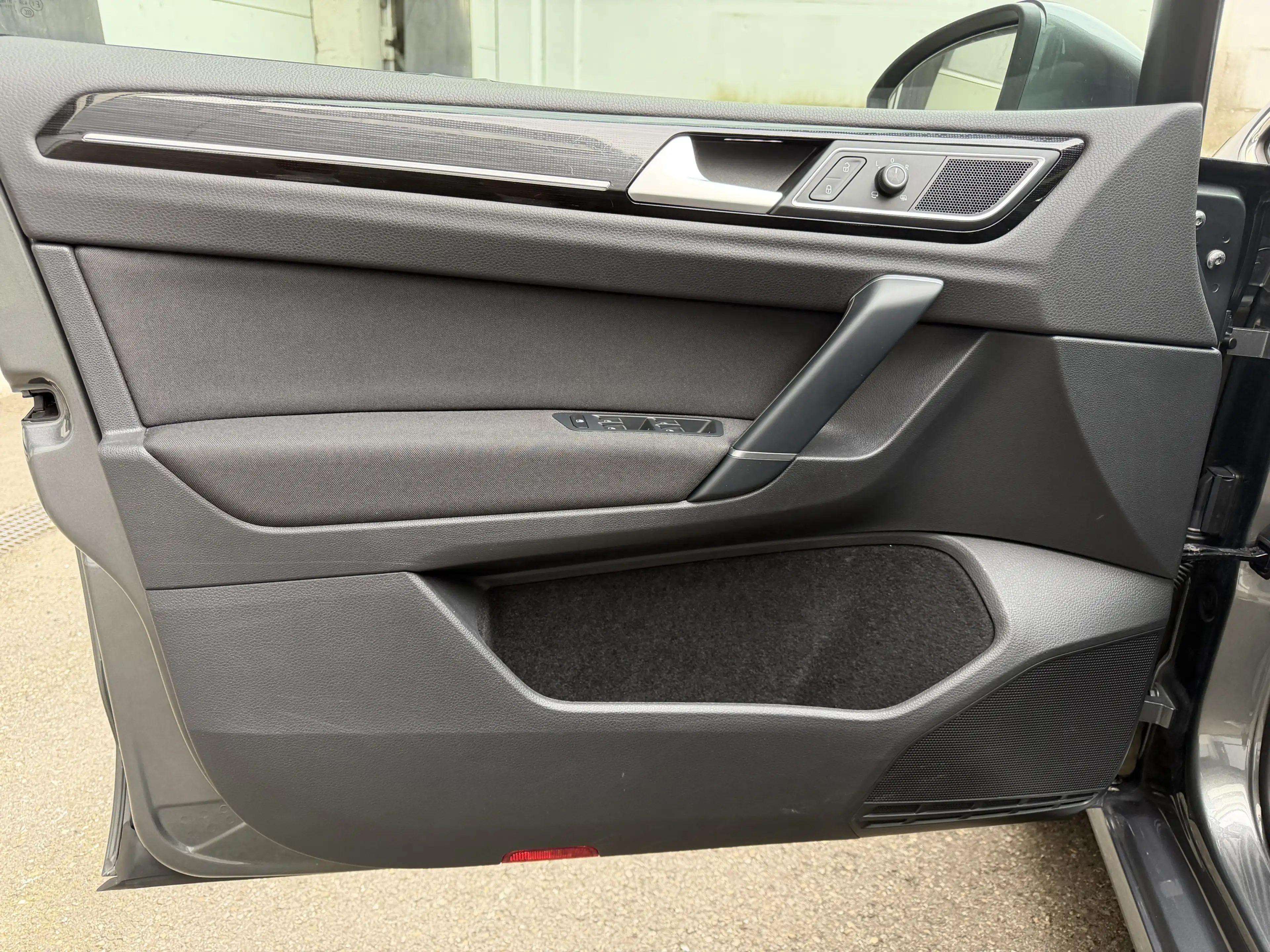 Volkswagen Golf Sportsvan Highline LED ACC Rü-Kamera AHK — photo 11
