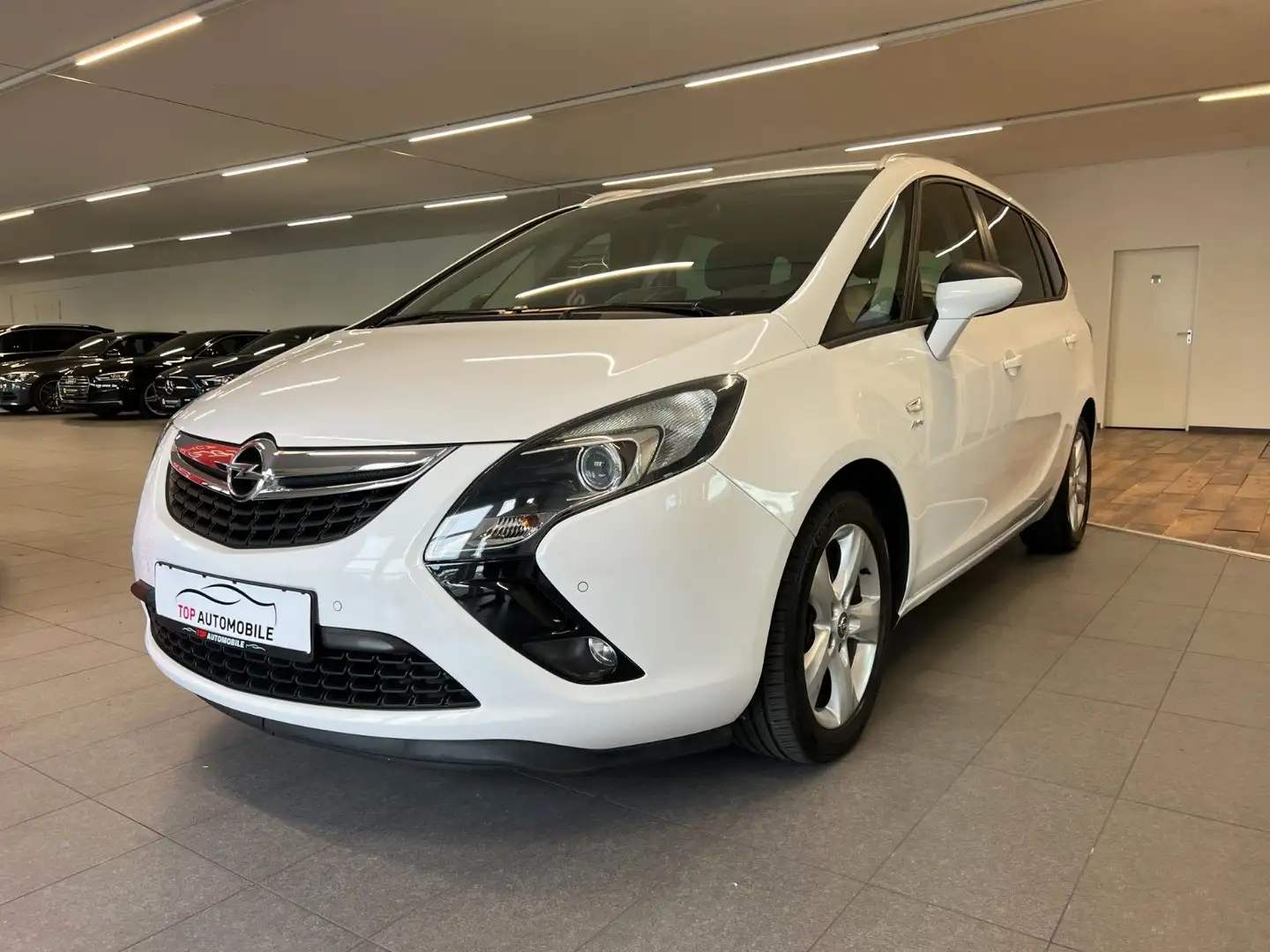 Opel Zafira C Tourer Active*7-Sitzer*Diesel*Kamera* White - 1