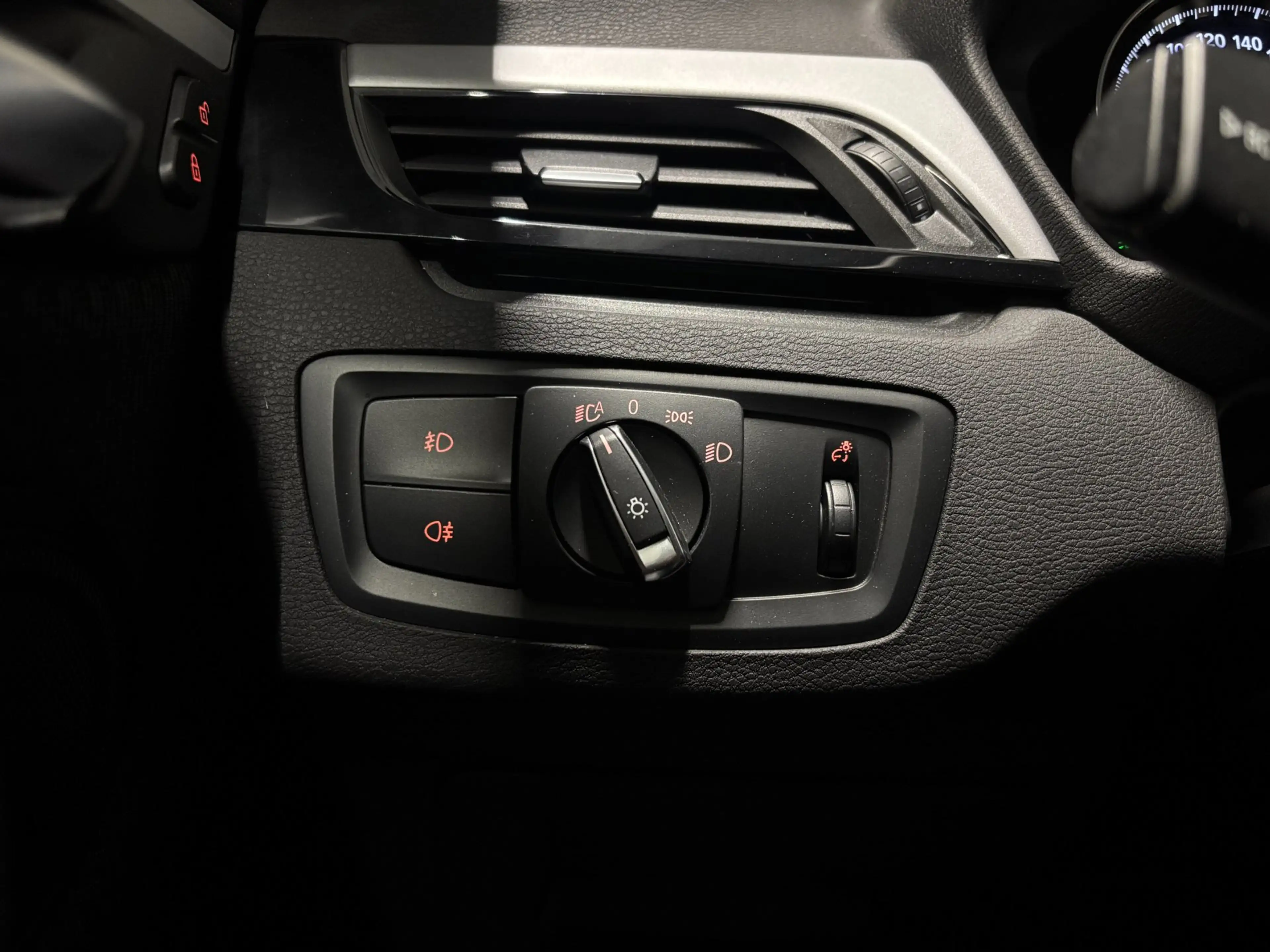 BMW X1 XDrive20i|Cruise|Stoelverw|Navi|PDC — photo 16