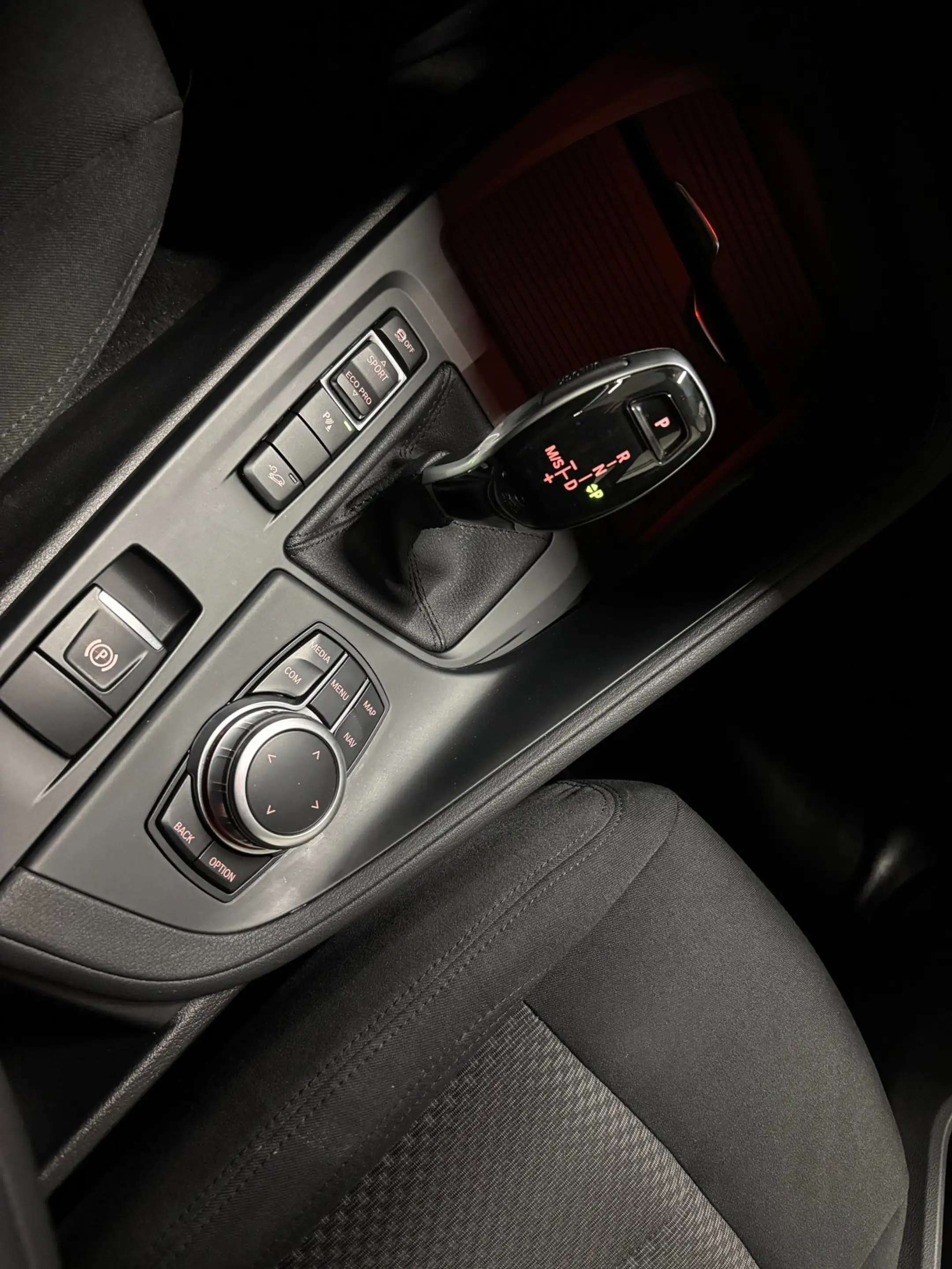 BMW X1 XDrive20i|Cruise|Stoelverw|Navi|PDC — photo 25