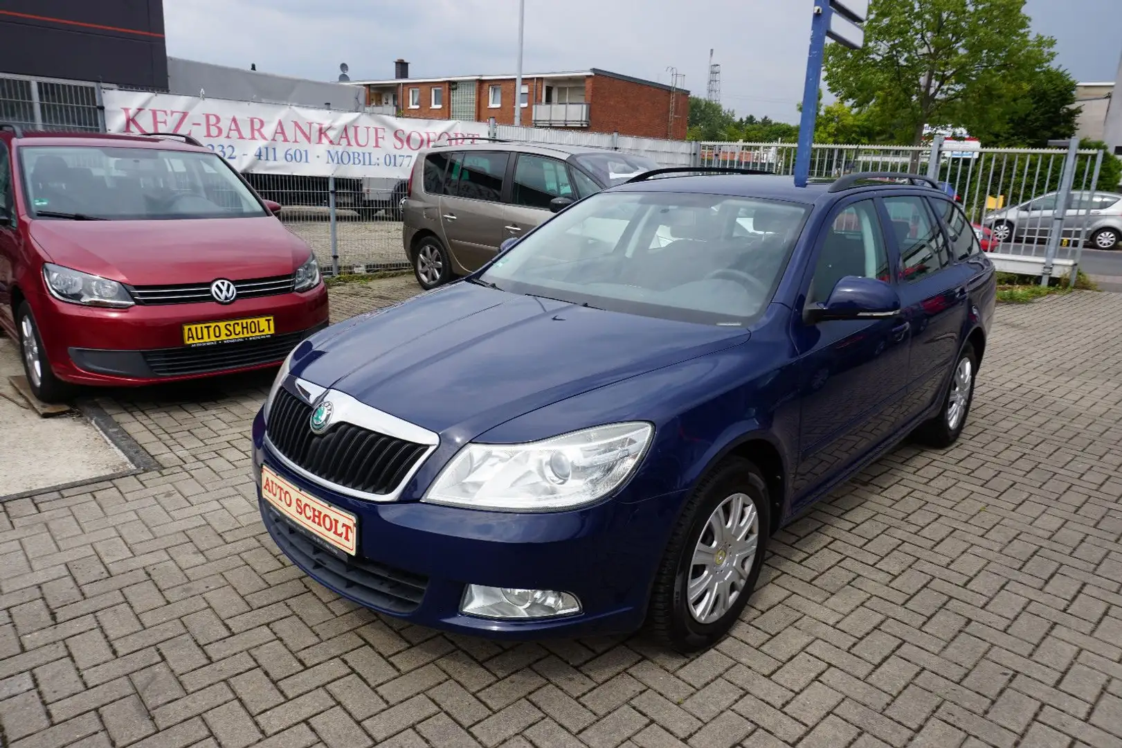 Skoda Octavia Combi Ambiente Niebieski - 2