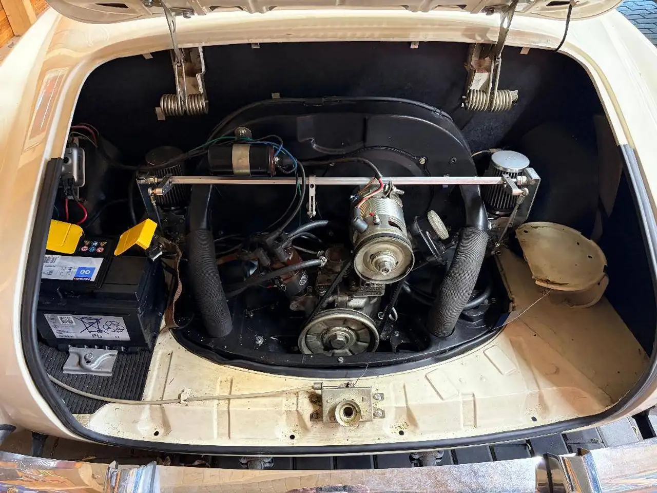 Volkswagen Karmann Ghia 1500 Cabriolet Typ 14, foto 6
