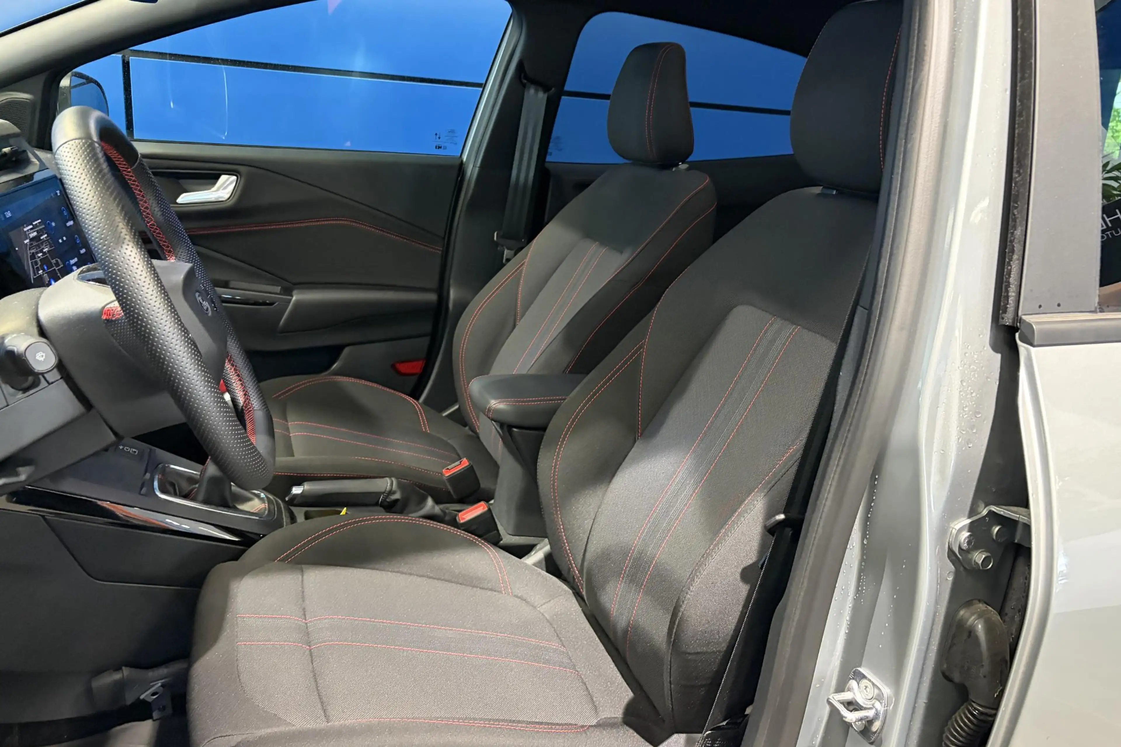 Ford Puma 1.0 EcoBoost Hybrid ST-Line — photo 3