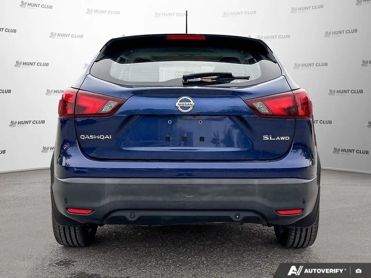 Nissan Qashqai снимка Nissan Qashqai