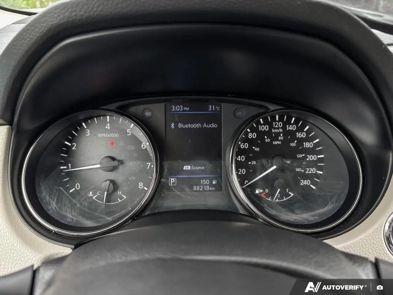 Nissan Qashqai снимка Nissan Qashqai