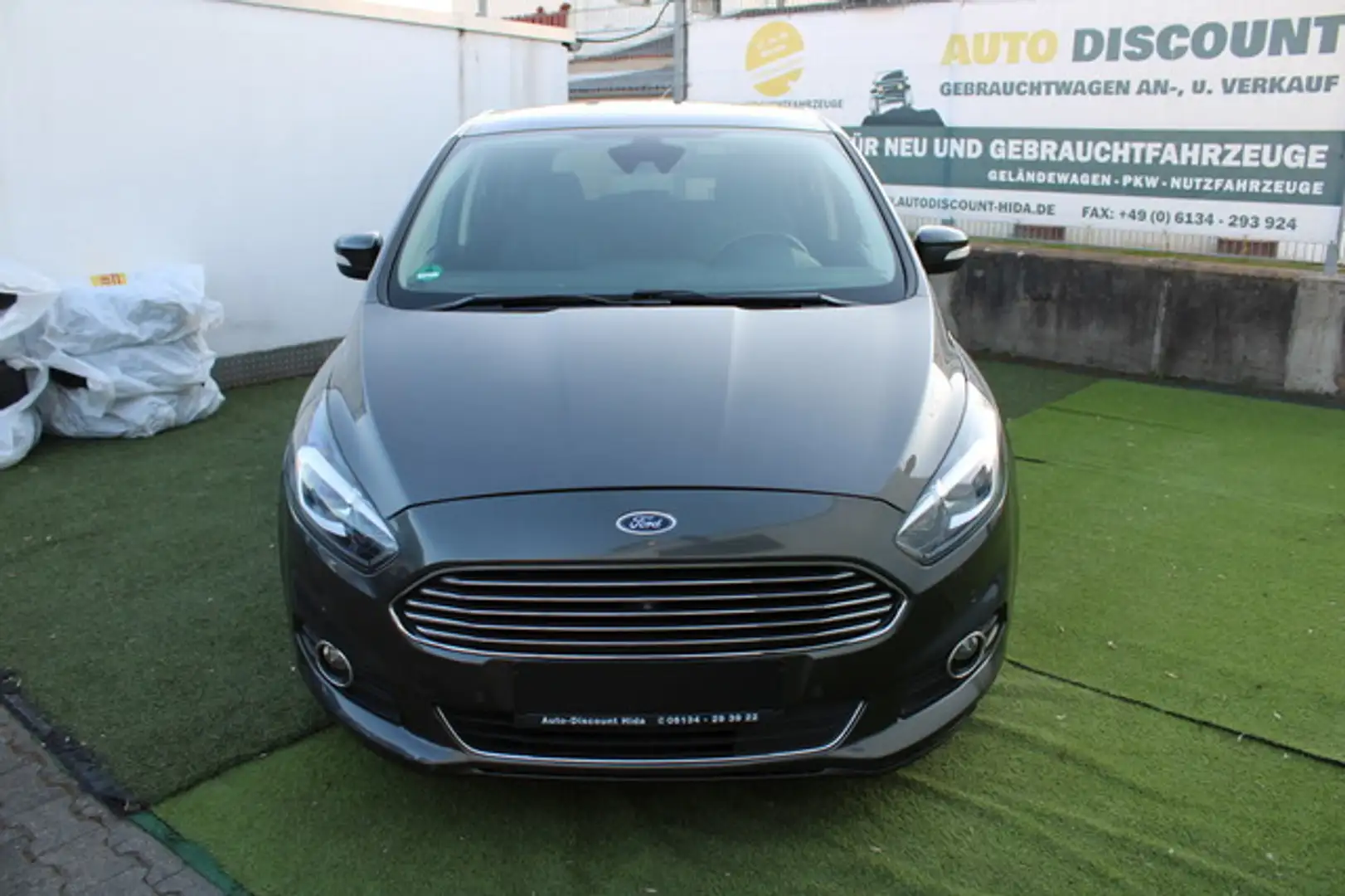 Ford S-Max Titanium 2.0 TDCI VOLL*TOP Grau - 2