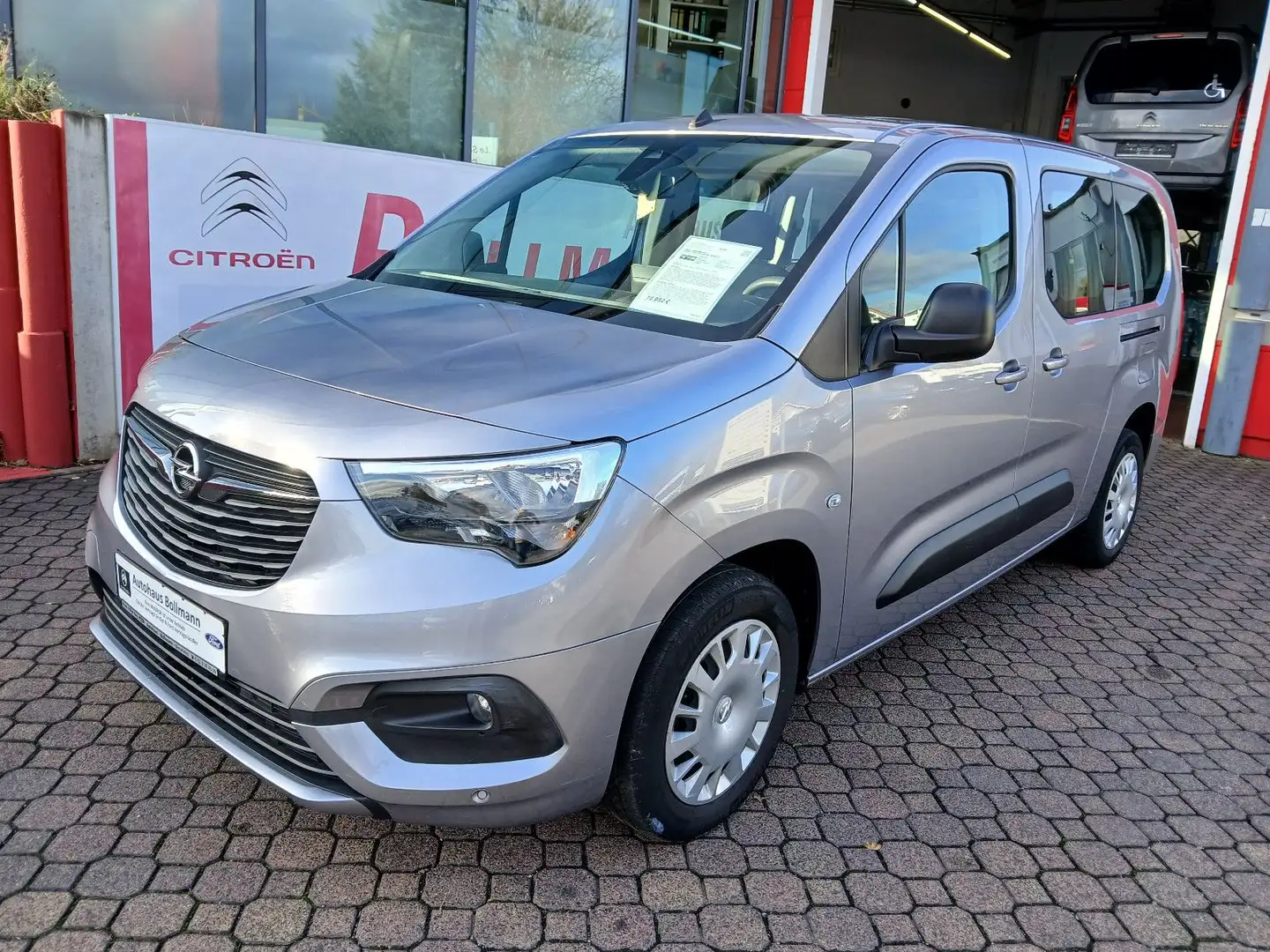 Opel Combo Life XL Edition Grau - 2
