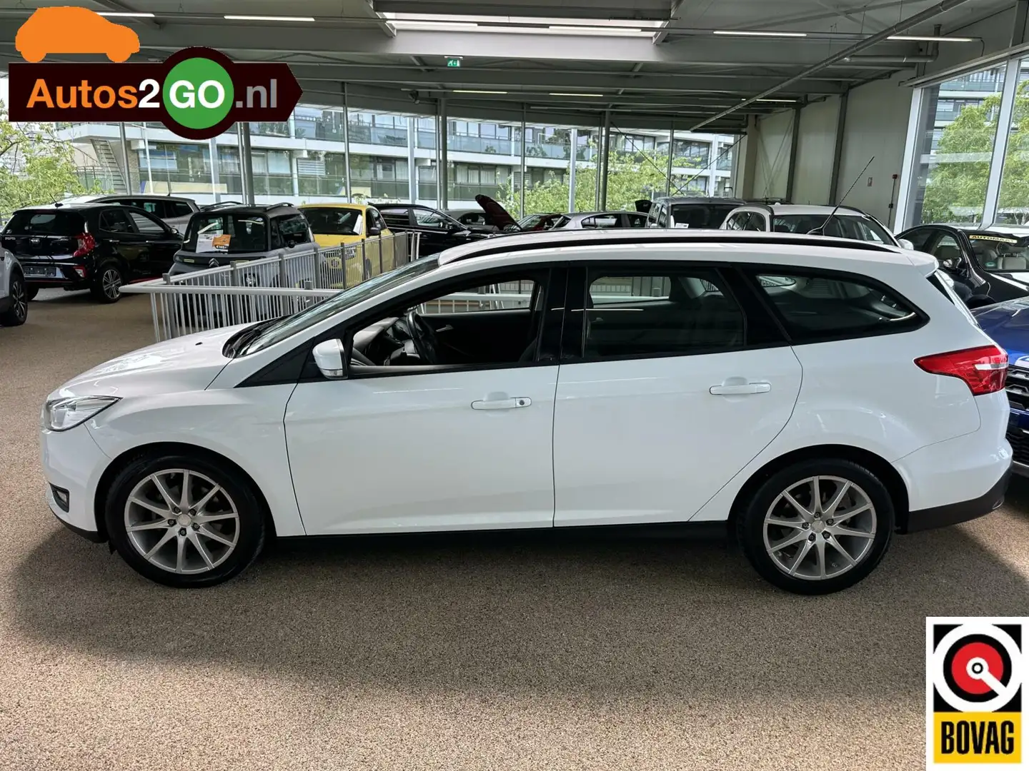 Ford Focus Wagon 1.0 Trend Edition Wit - 2