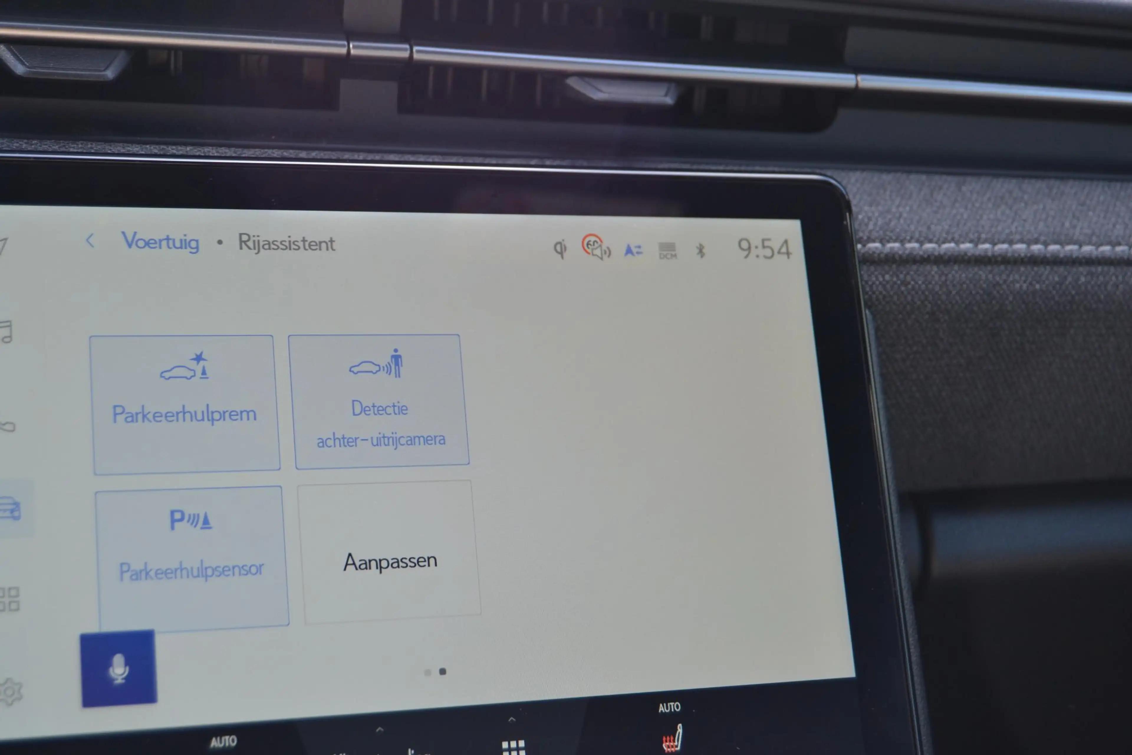 Lexus LBX 2WD STOELVERW STUURVERW PARK-SENSOR BLIND-SPOT CAR — photo 27