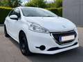 Peugeot 208 208 Active 1,4 VTi 95 Active Weiß - thumbnail 1